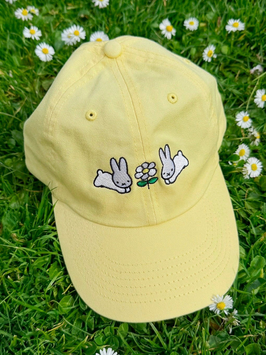 Dick Bruna Rabbit Daisies Baseball Cap