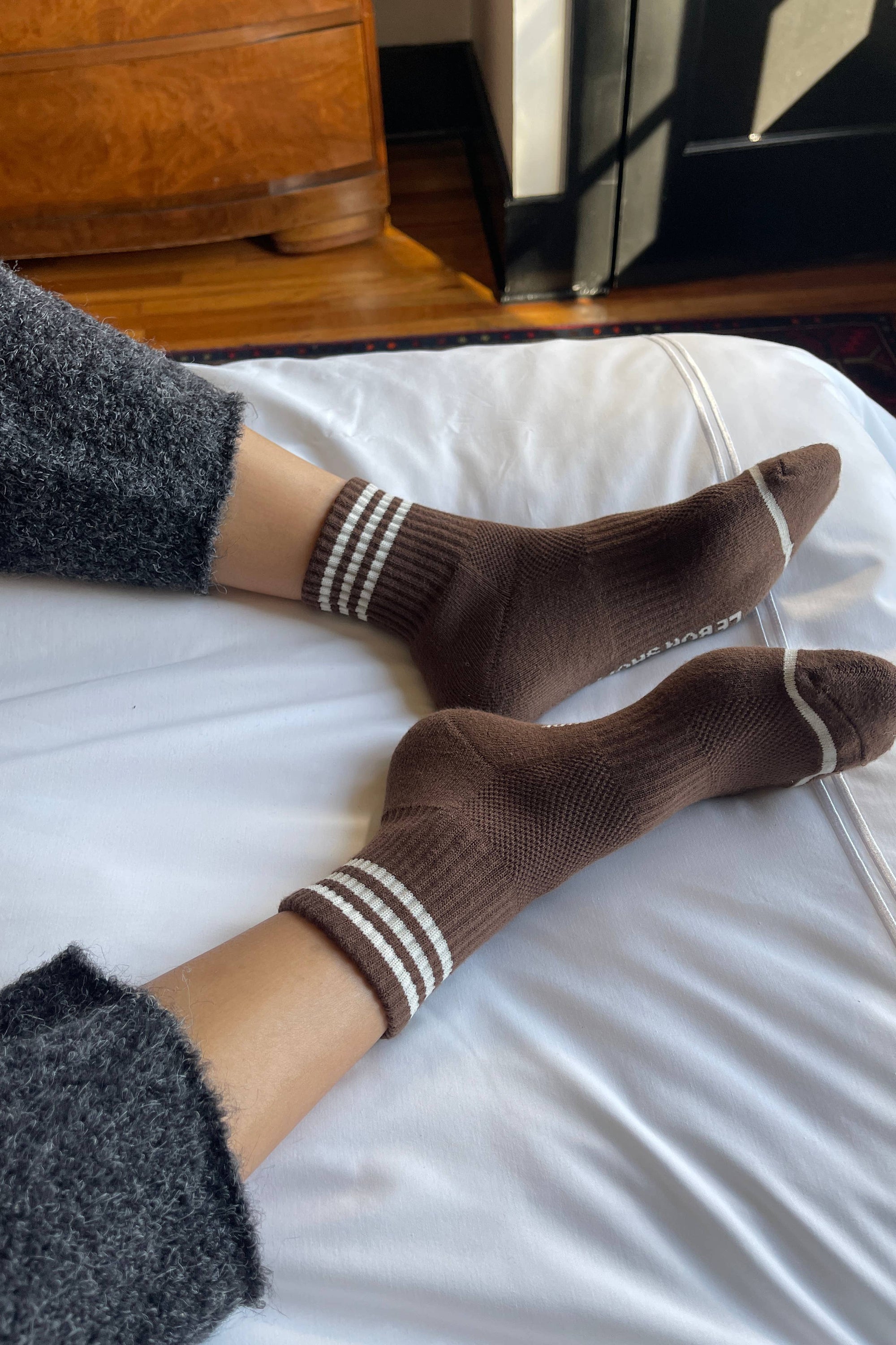 Girlfriend Socks, Mahogany