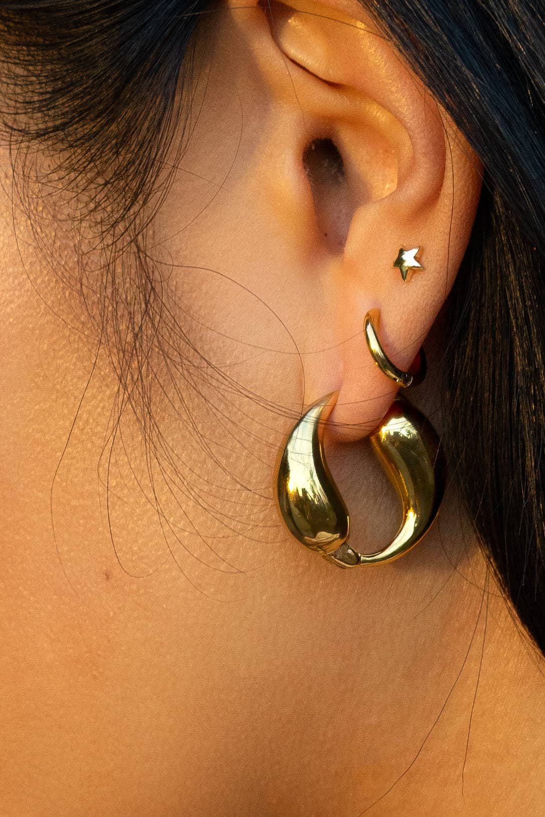 Koi Hoops, Gold