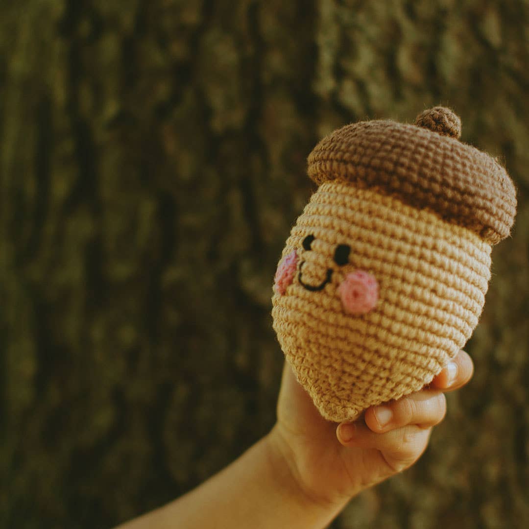 Acorn Rattle