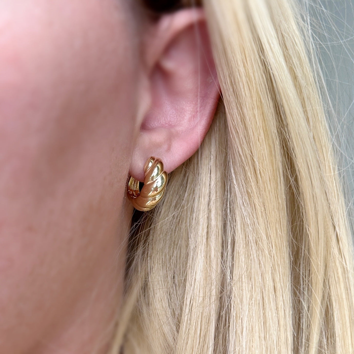 Croissant Clicker Hoop Earrings, 18k Gold FIlled