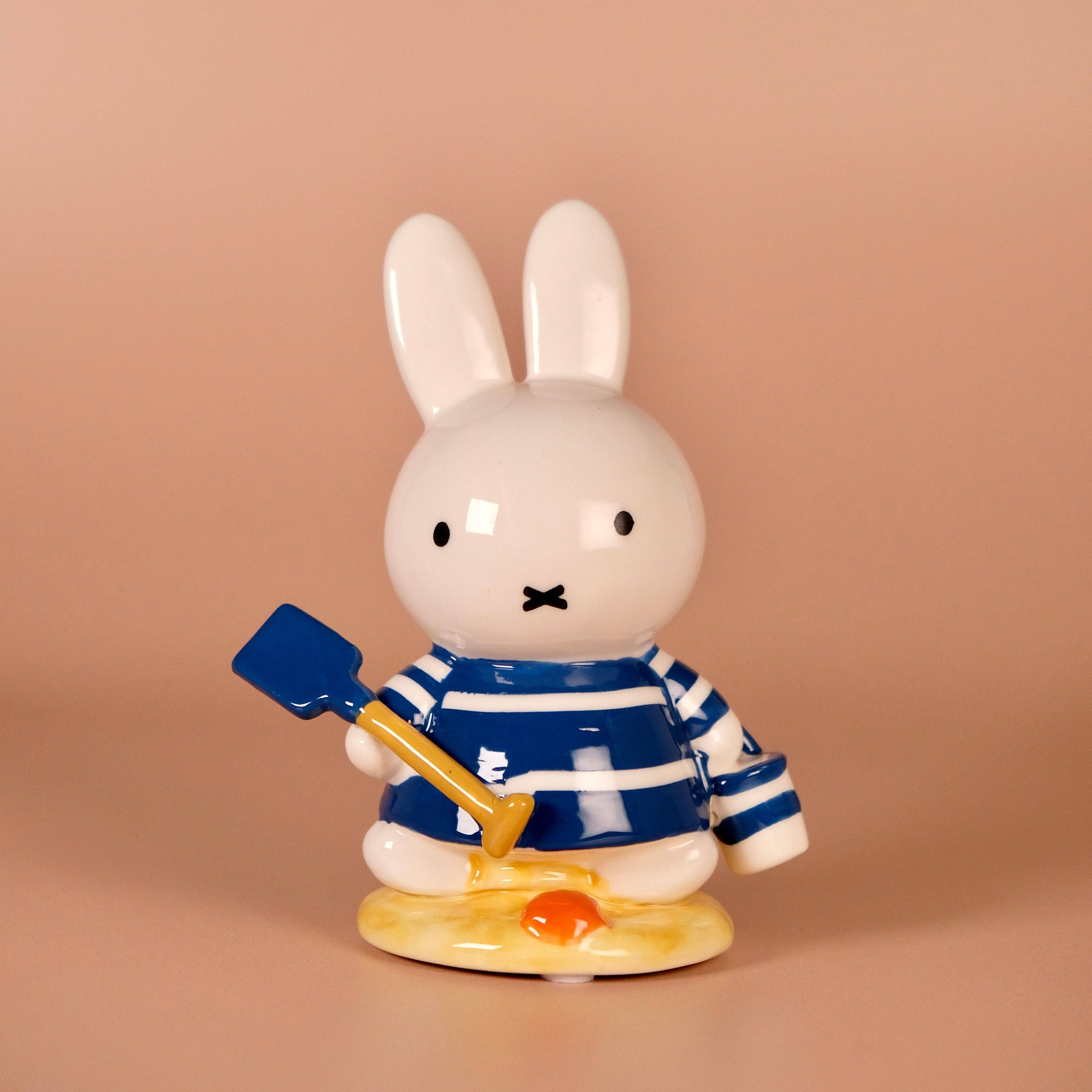 Miffy at the Beach Figurine