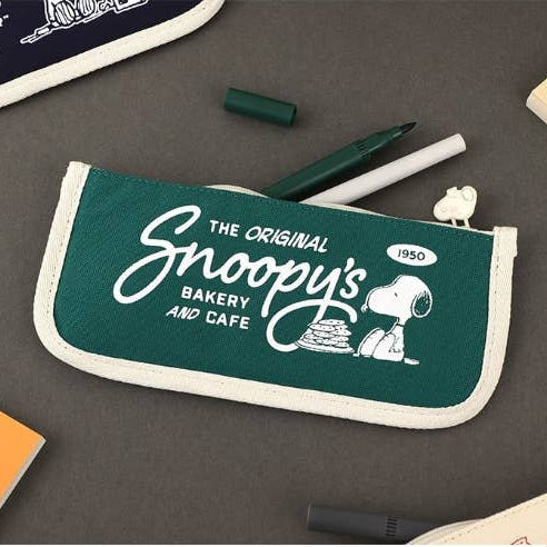 Peanuts Snoopy Slim Pen Pouch, Green