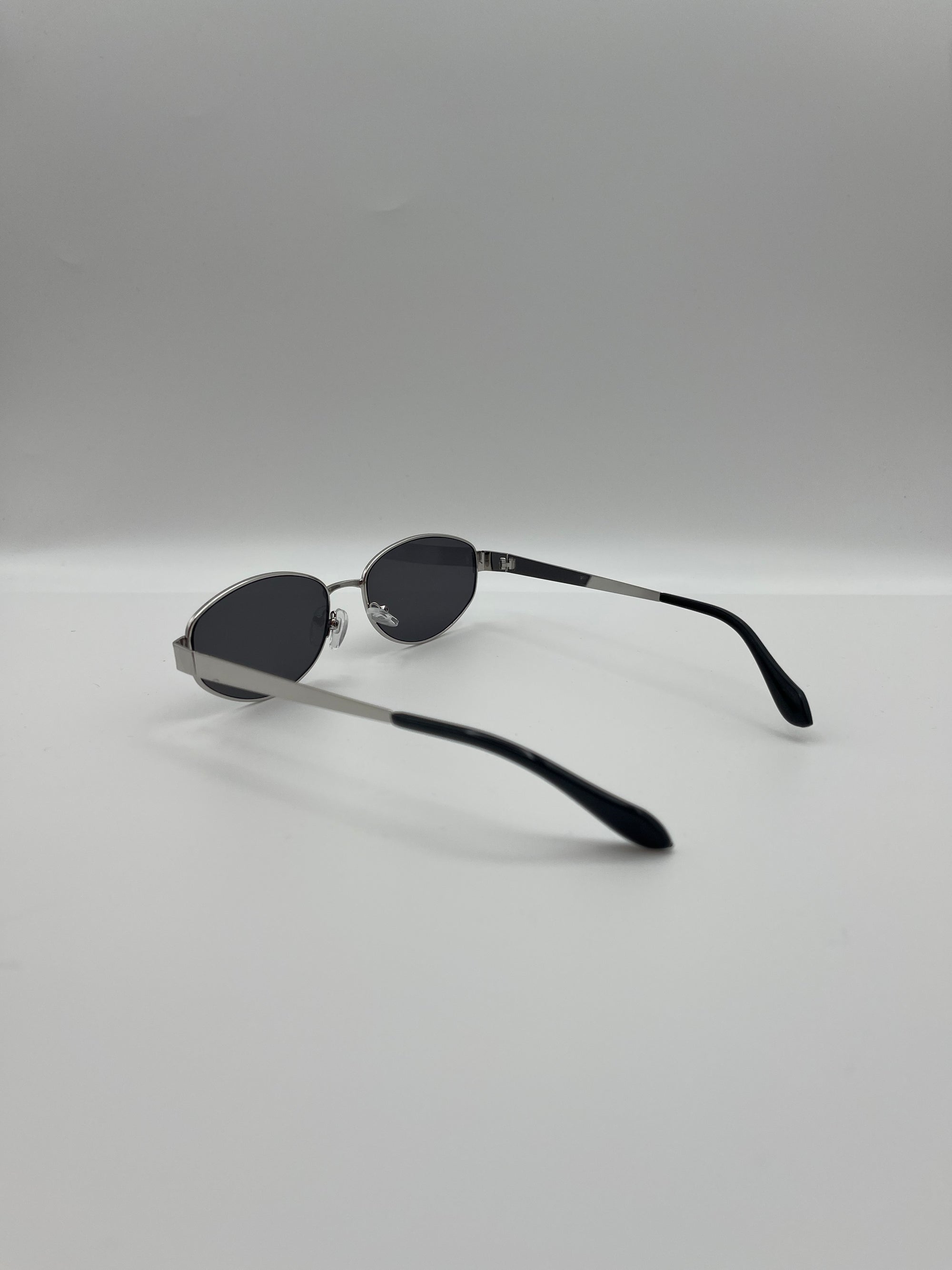Oval Sunglasses, Metal Frame