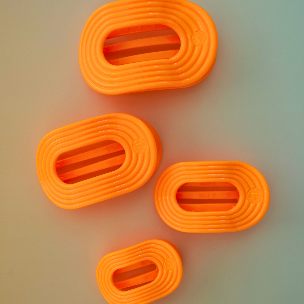 Day Rave, Medium, Flat Round Hair Clip