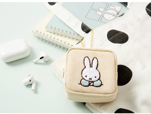 Miffy Mini Square Pouch, Pink