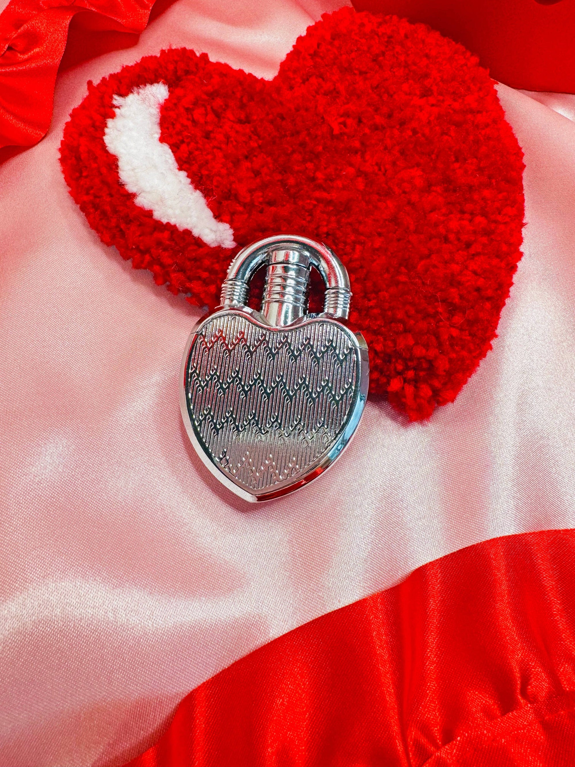 Heart Lock Lighter, Silver