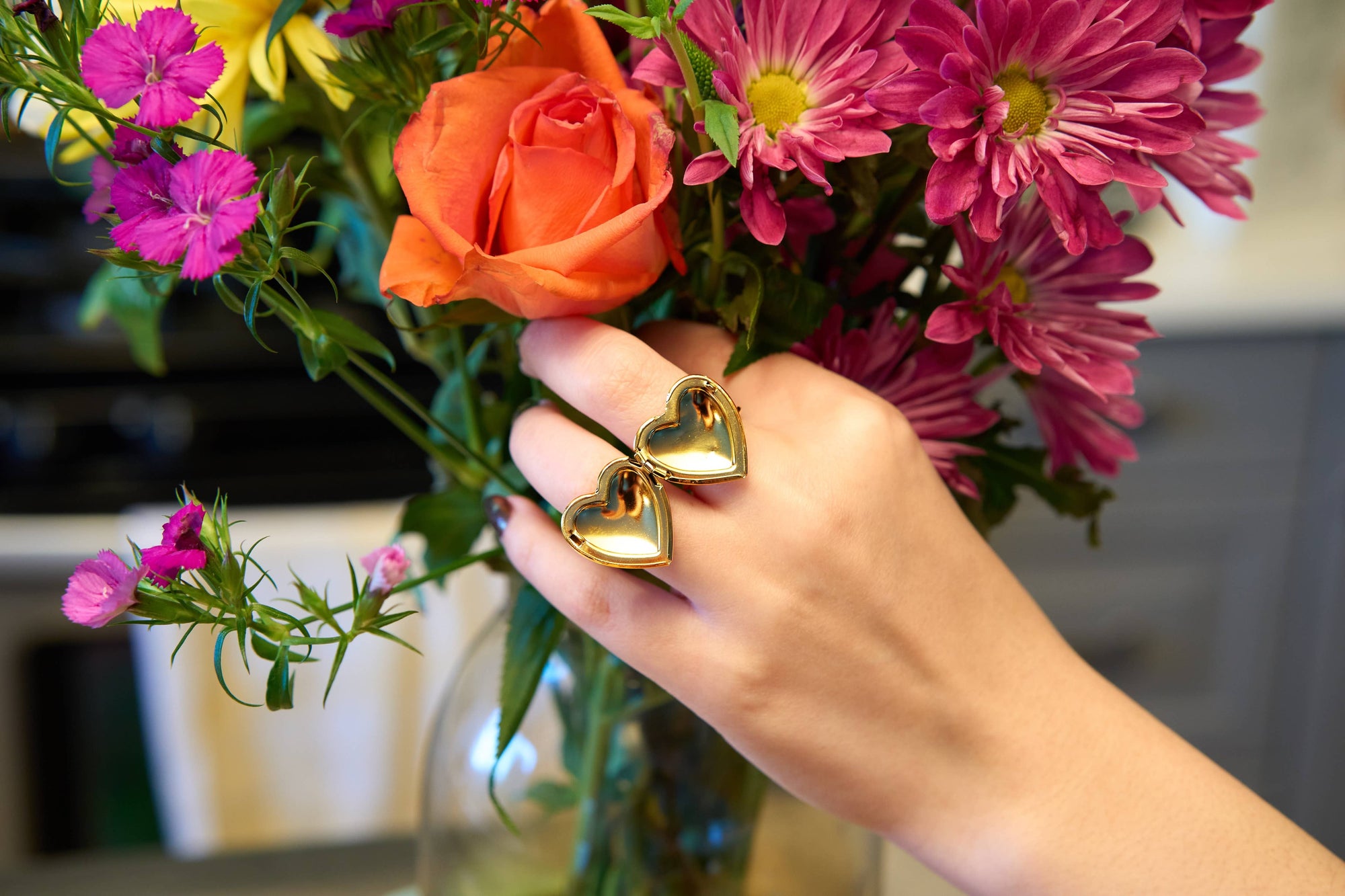 Locket Up Ring
