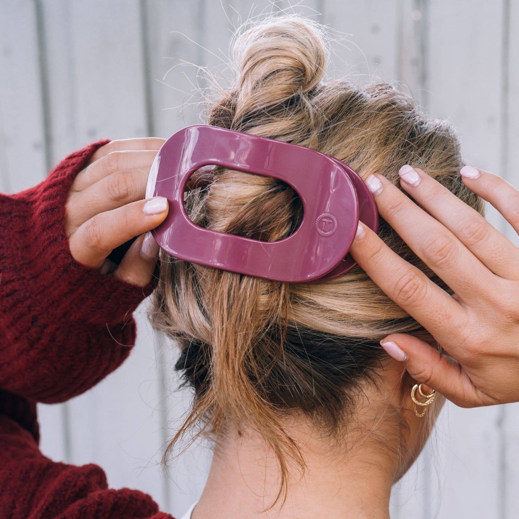 Wild Side, Large, Flat Round Hair Clip