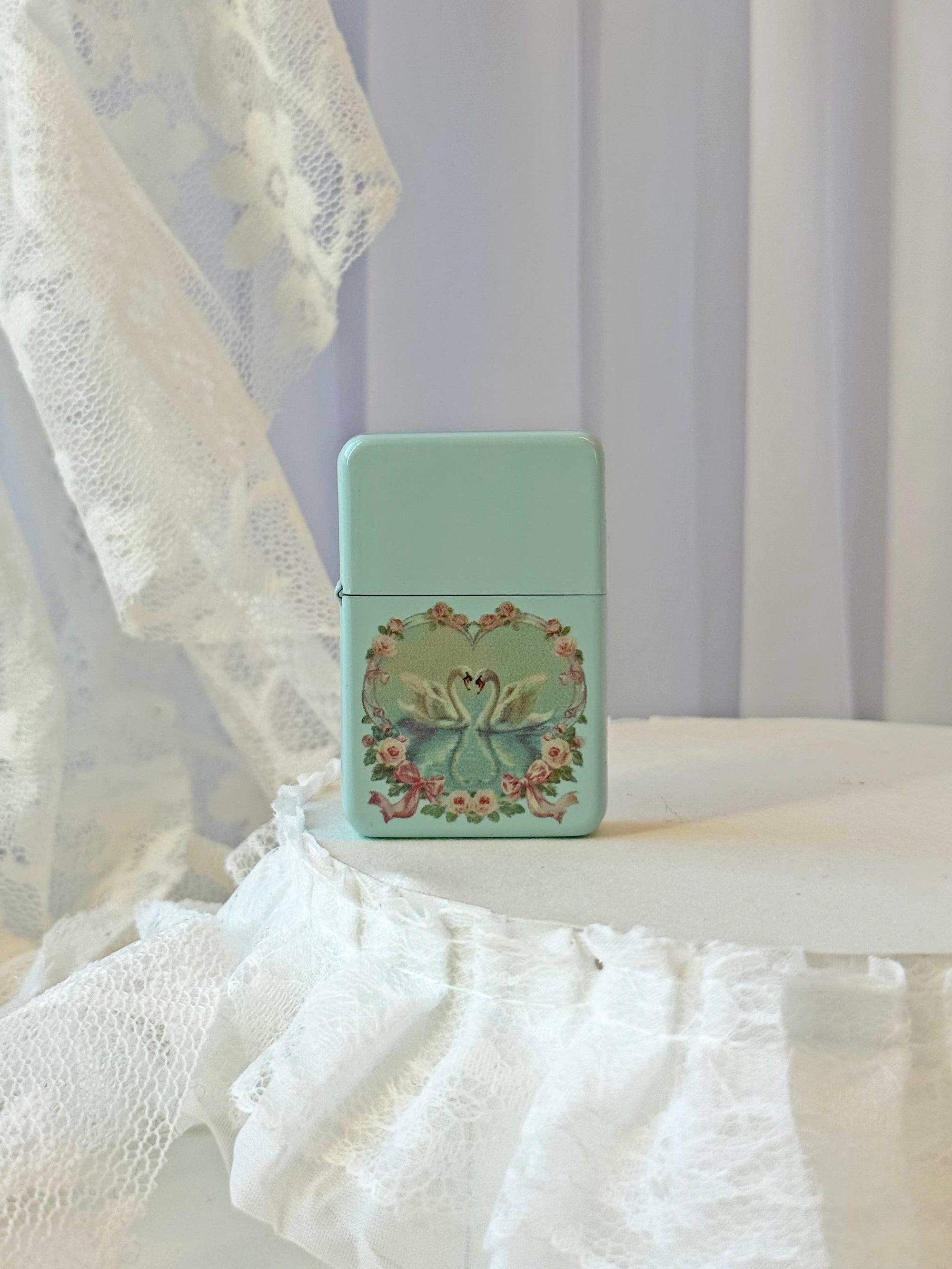 Swan Lighter