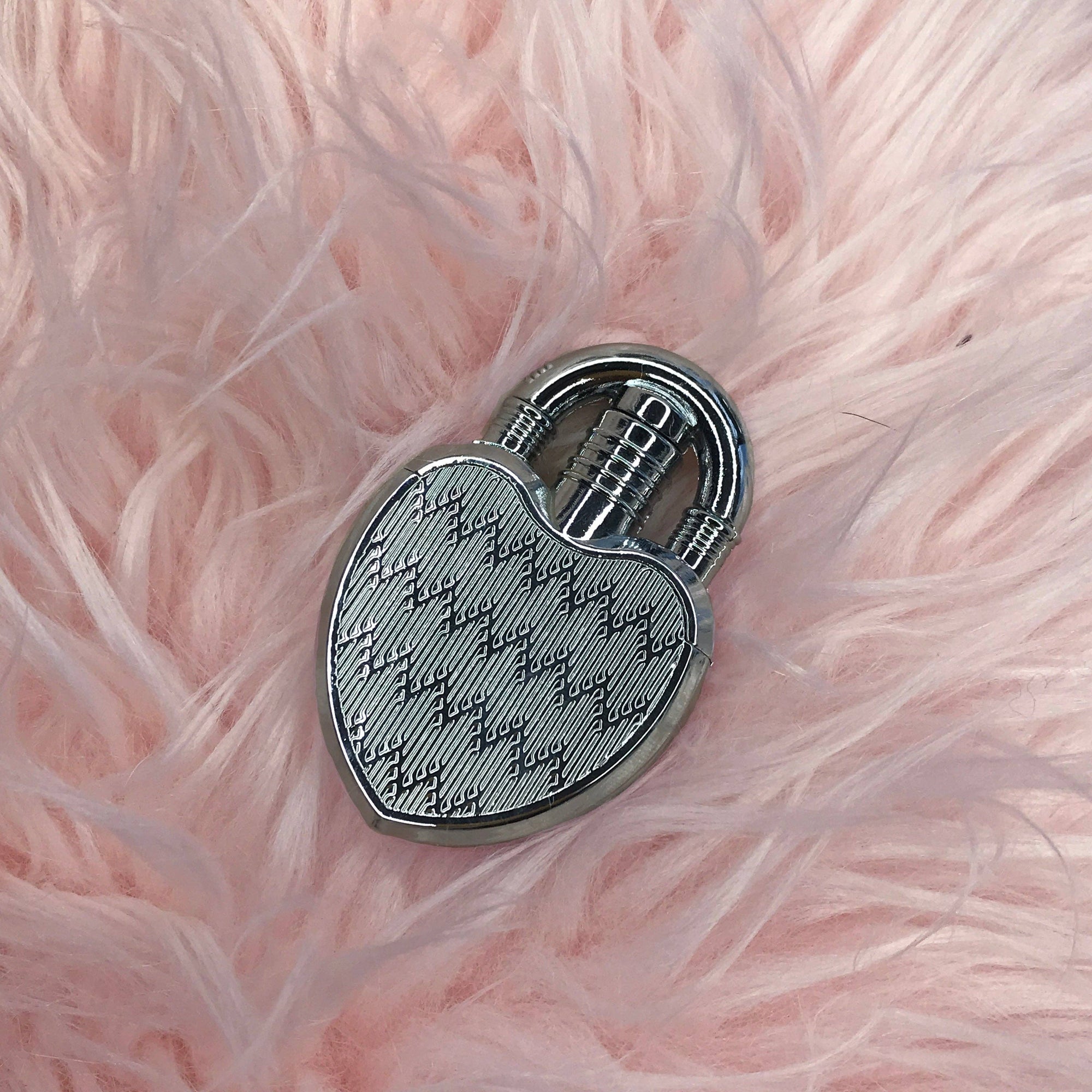 Heart Lock Lighter, Silver