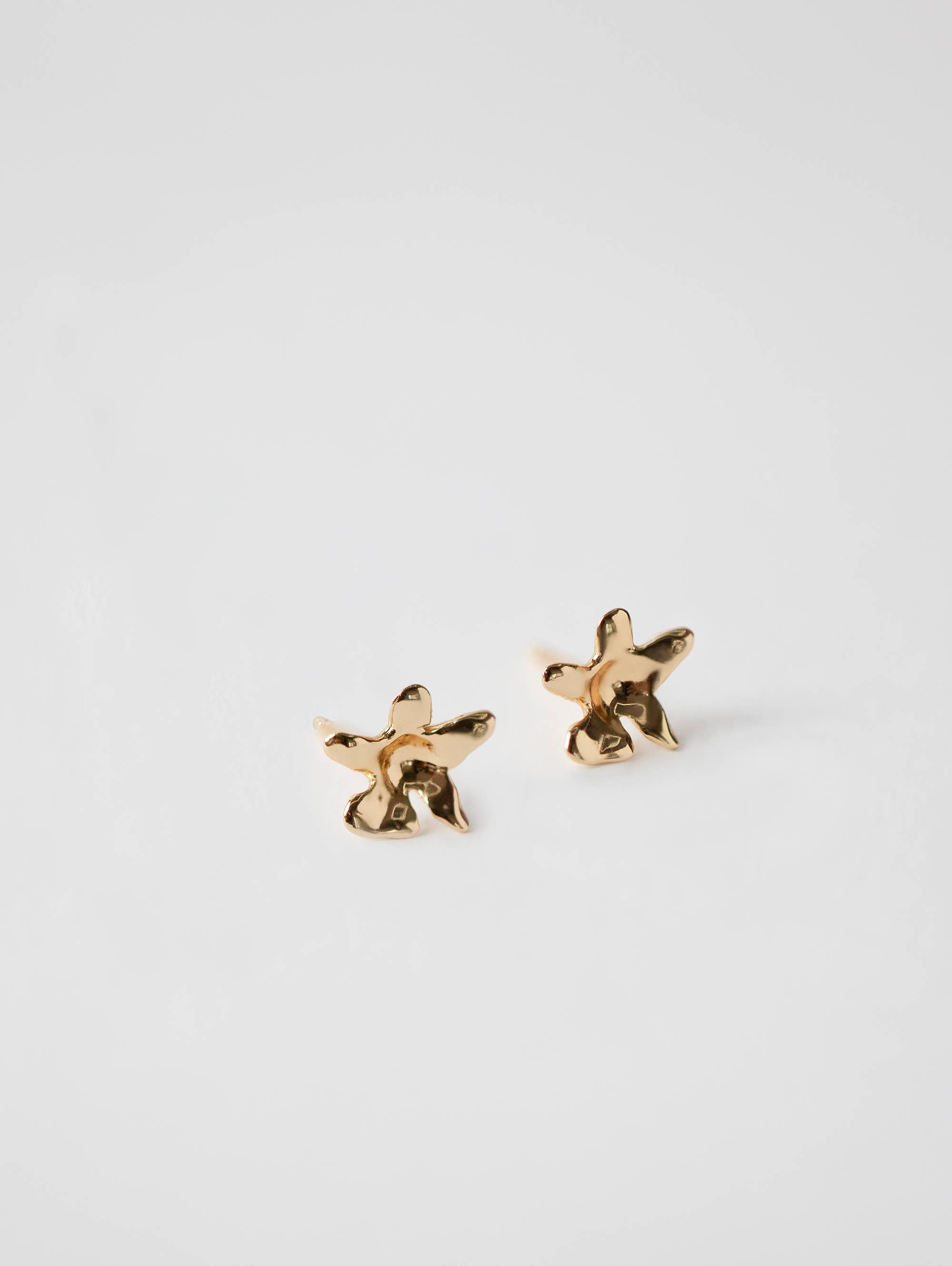 Flower Studs in Gold