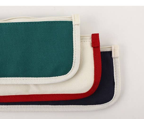 Peanuts Snoopy Slim Pen Pouch, Green