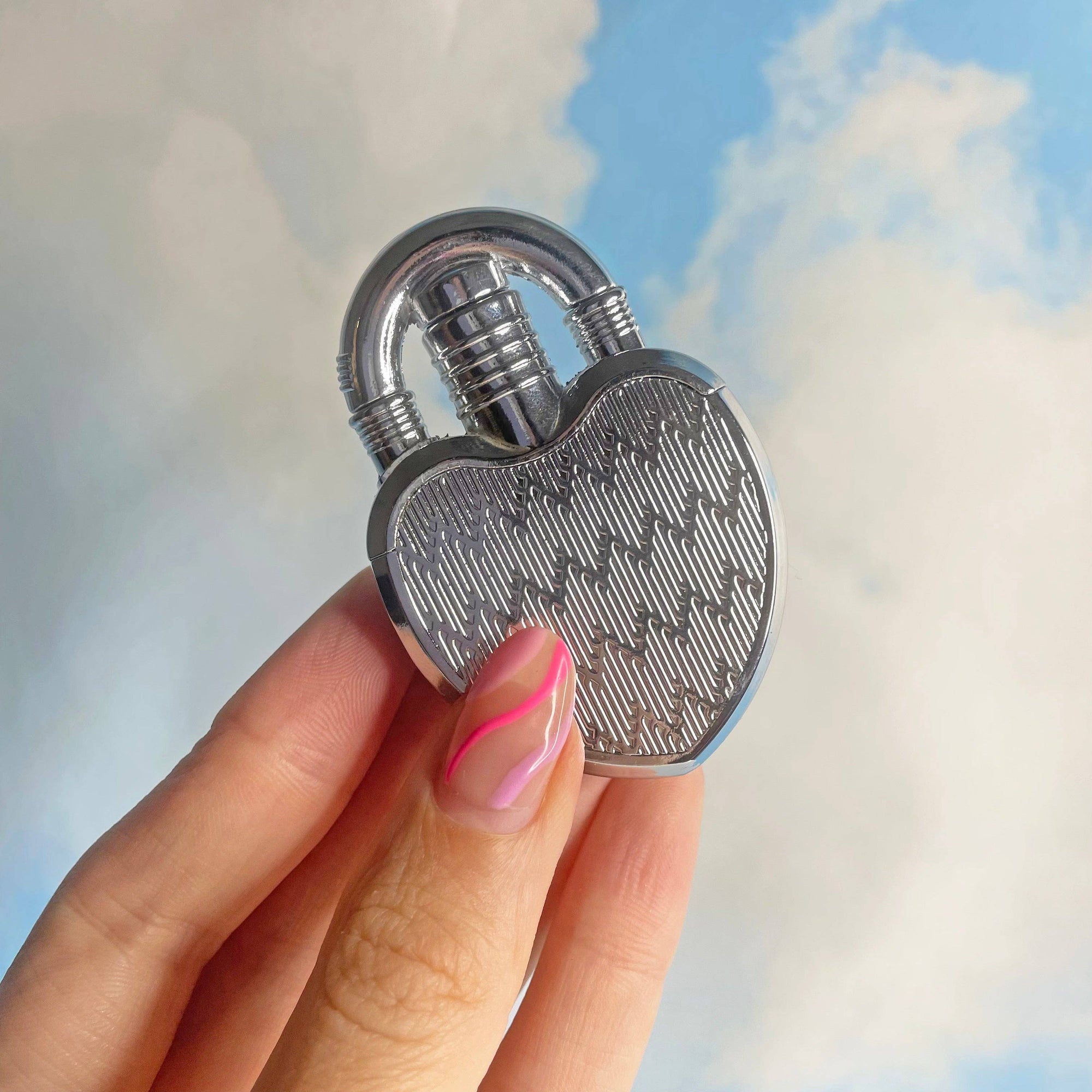 Heart Lock Lighter, Silver