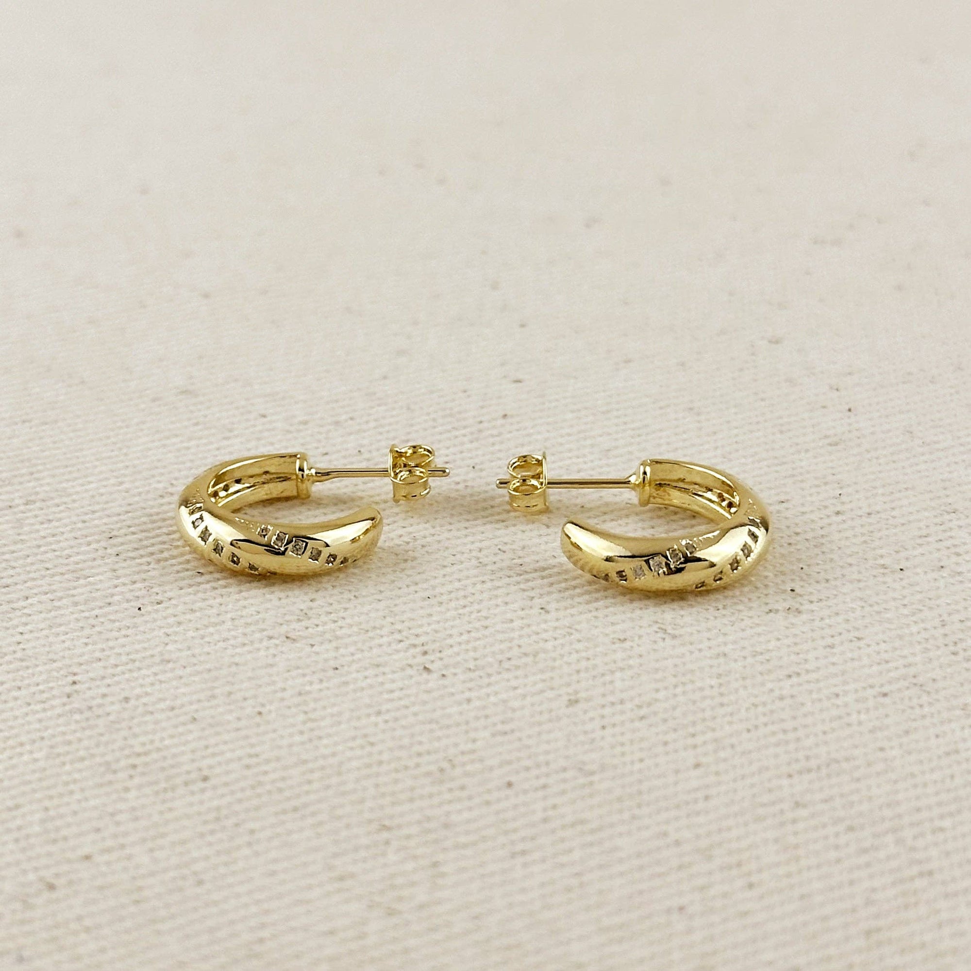 Ribbon Hoop Earring