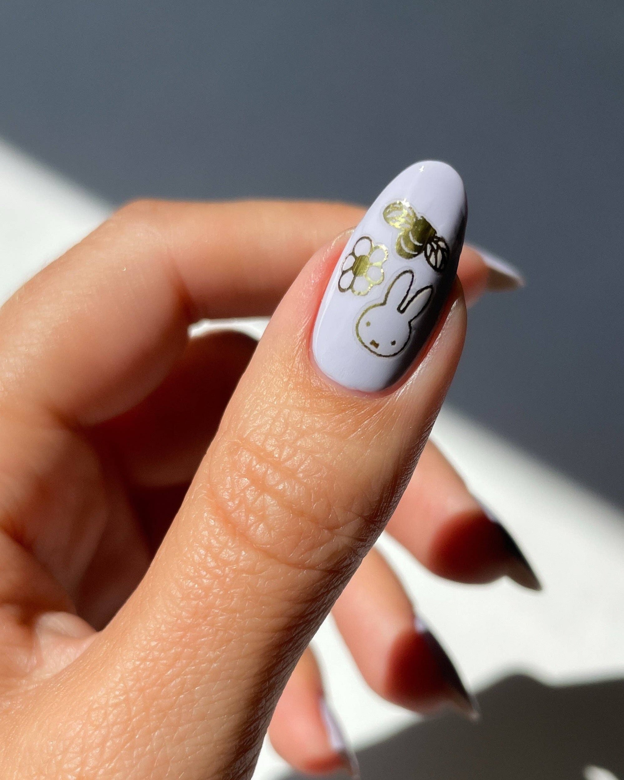 Nail Art Sticker, Miffy is Gold