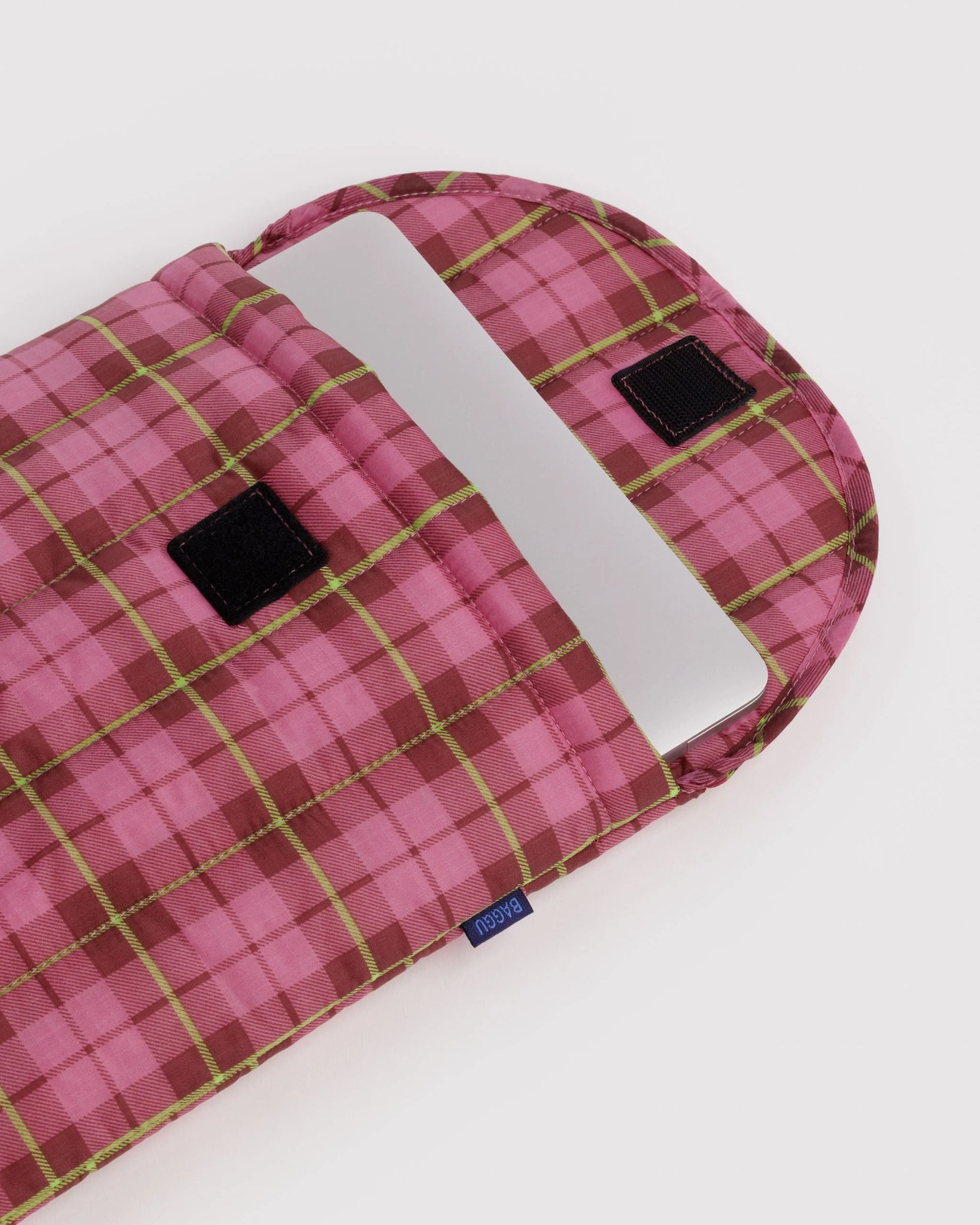 Puffy Laptop Sleeve 13"/14", Azalea Pink Tartan