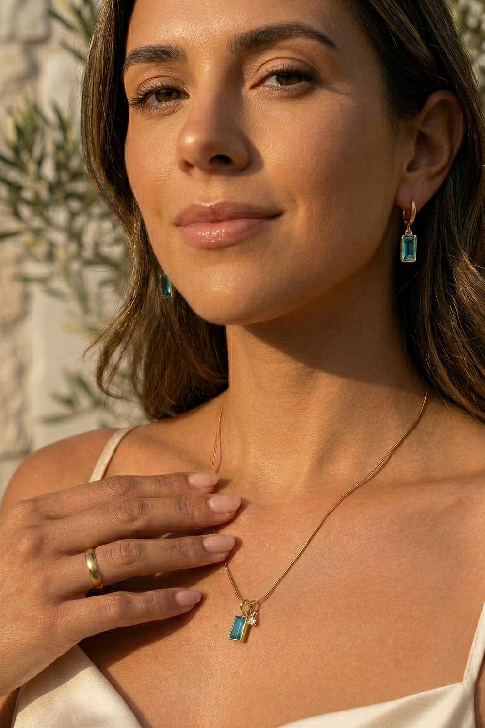 Vanessa Hoops, Peridot