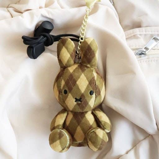 Miffy Keychain, Beige Argyle