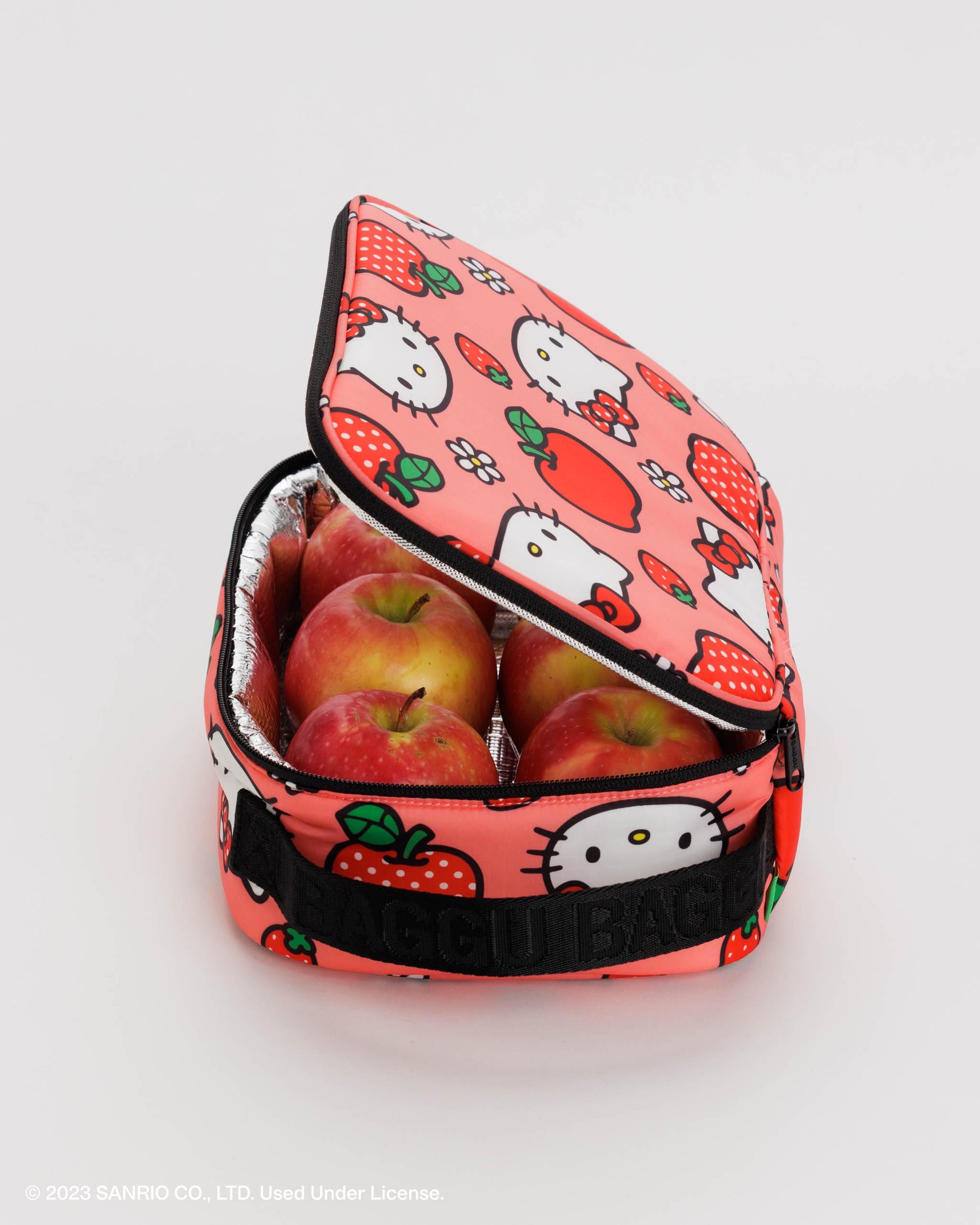 Lunch Box, Hello Kitty Apple