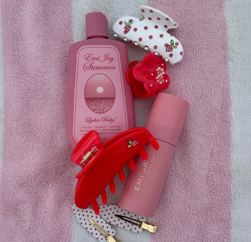Sangria Bloom Midi Blossom Clip