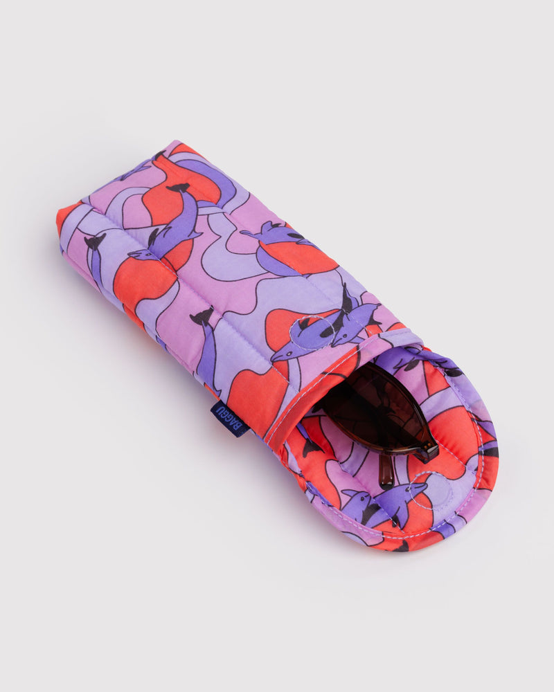 Puffy Glasses Sleeve, Dolphins