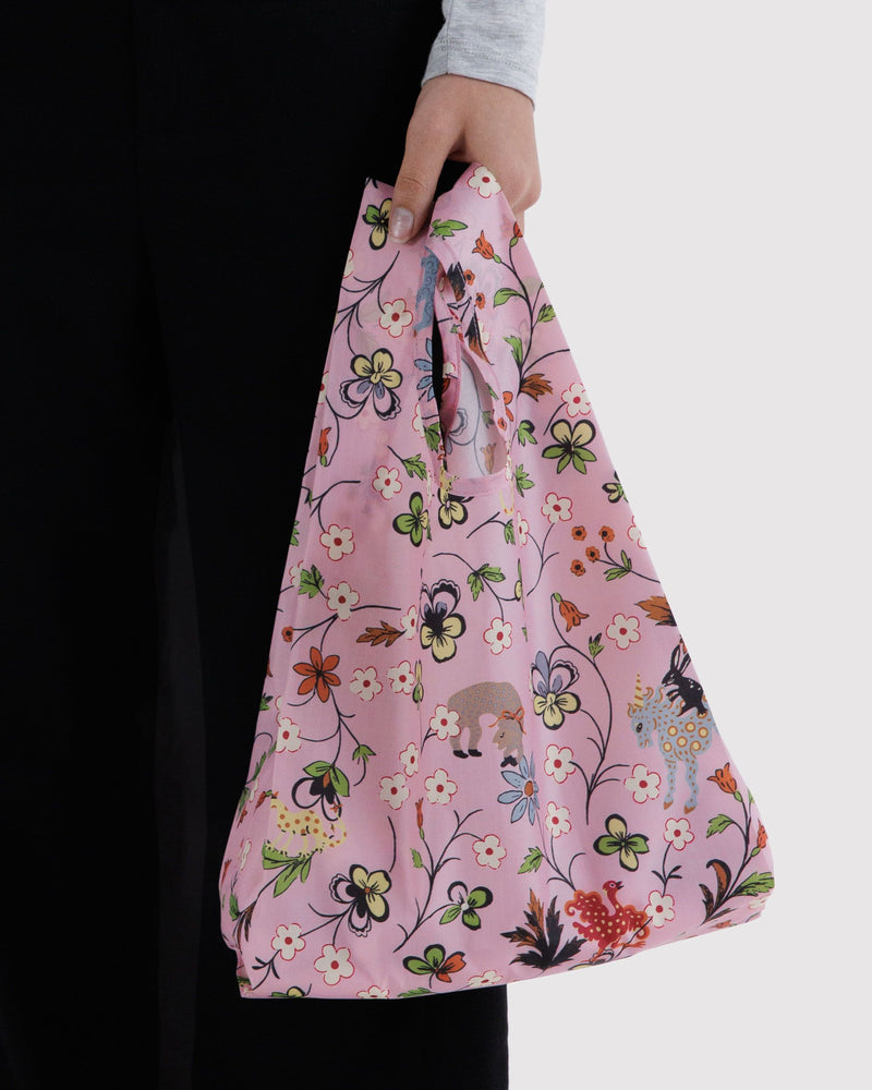 Baby Baggu, Castle Creatures