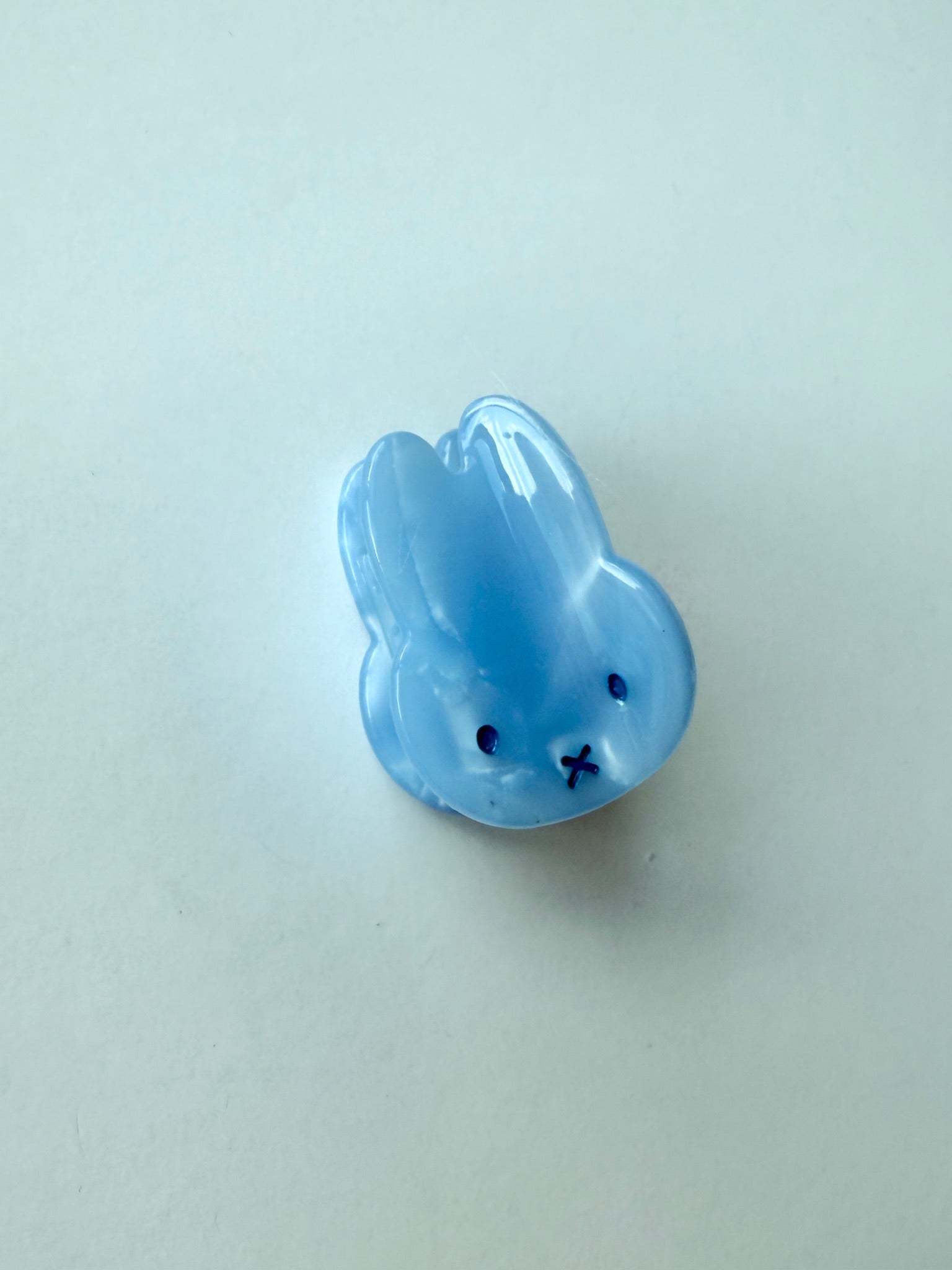 Miffy Pearlized Hair Claw, Mini, Blue