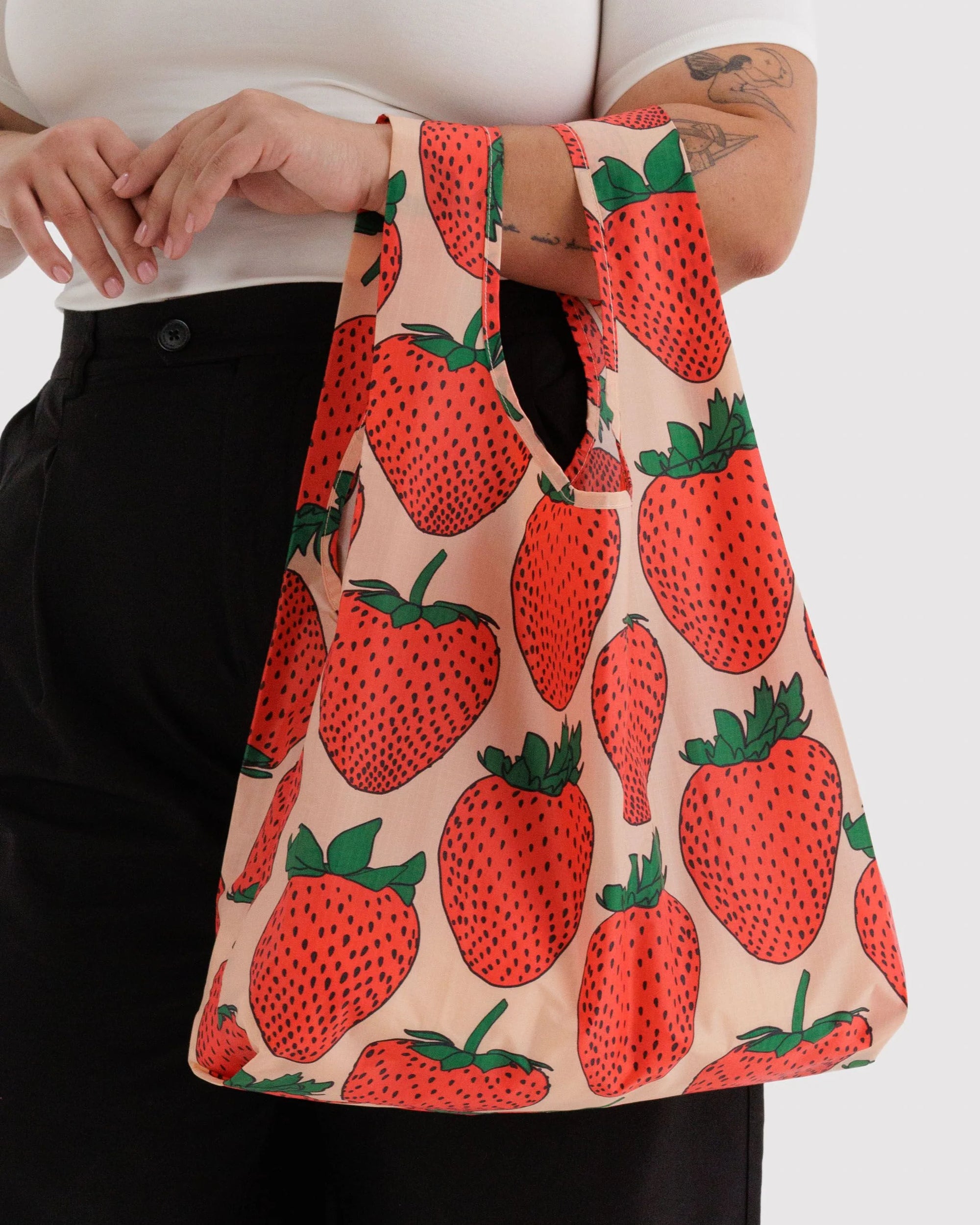 Standard Baggu, Strawberry