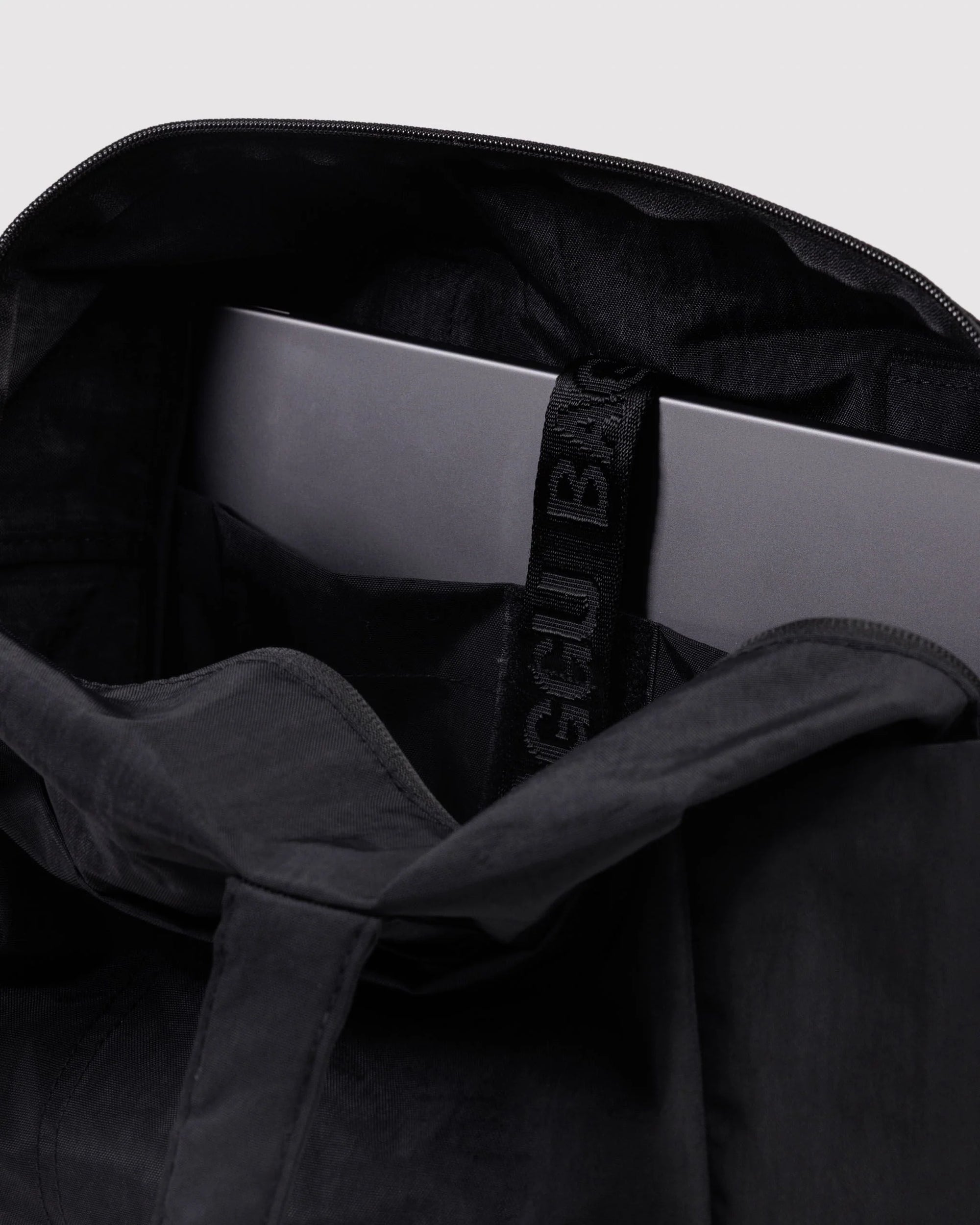 Everyday Cloud Bag, Black