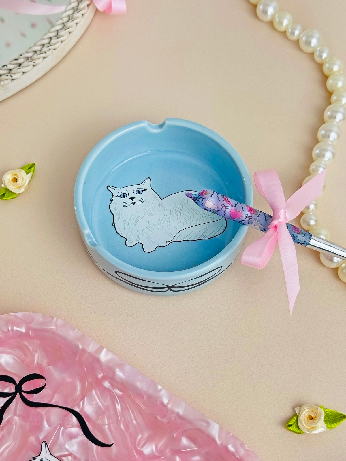 Miss Kitty Ceramic Ash Tray