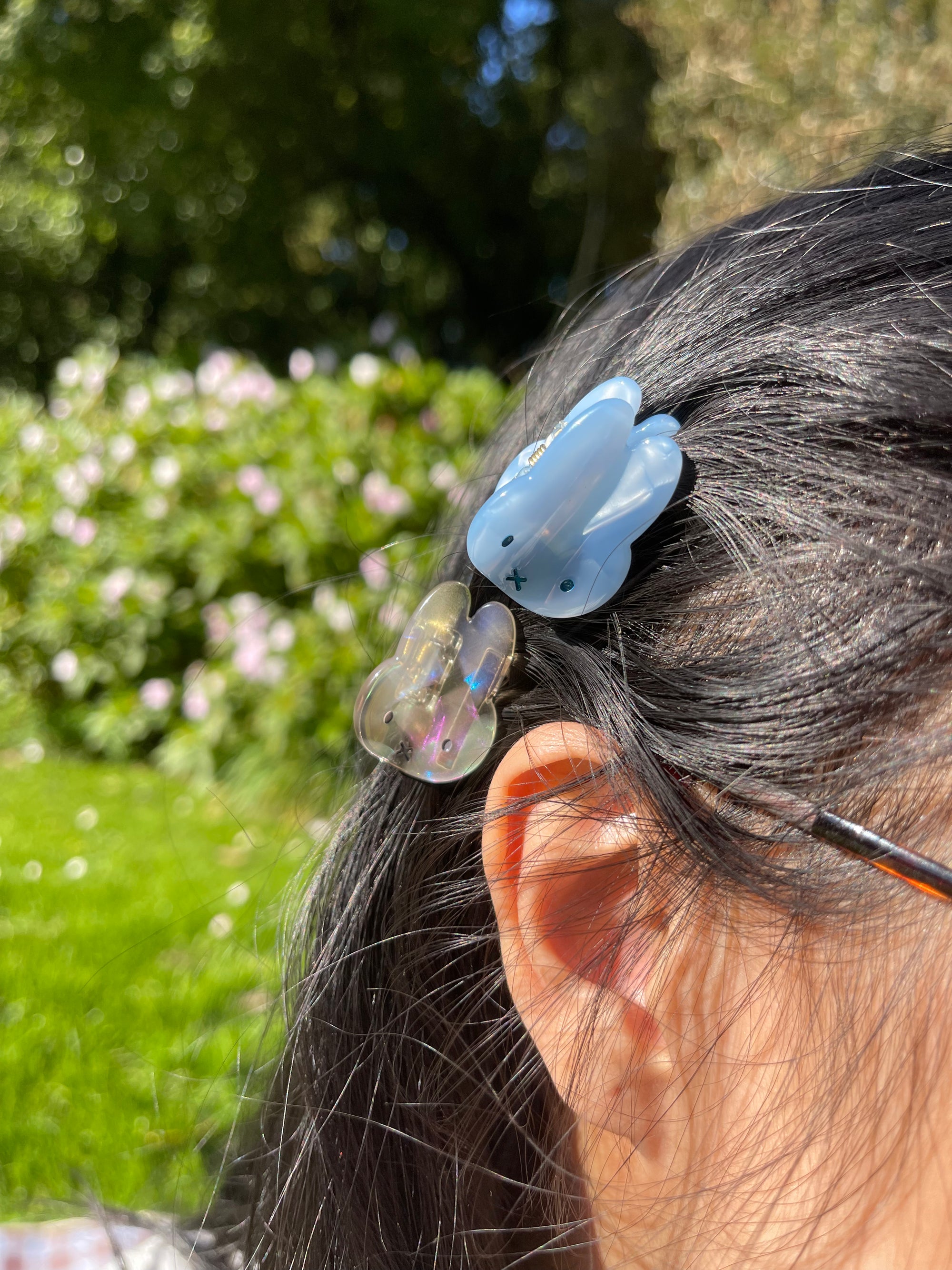 Miffy Pearlized Hair Claw, Mini, Grey