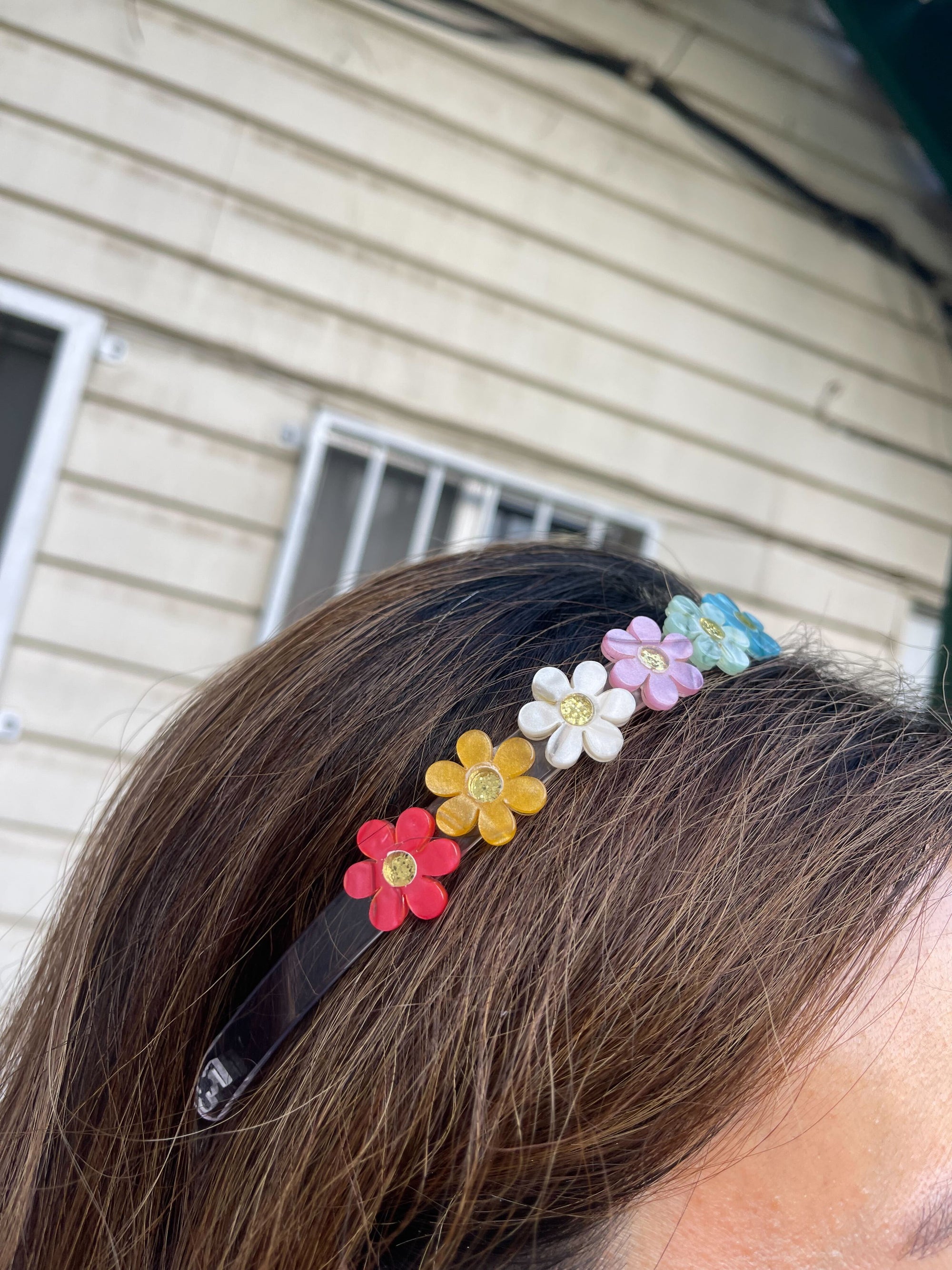 Daisies Pearl Pastel Headband