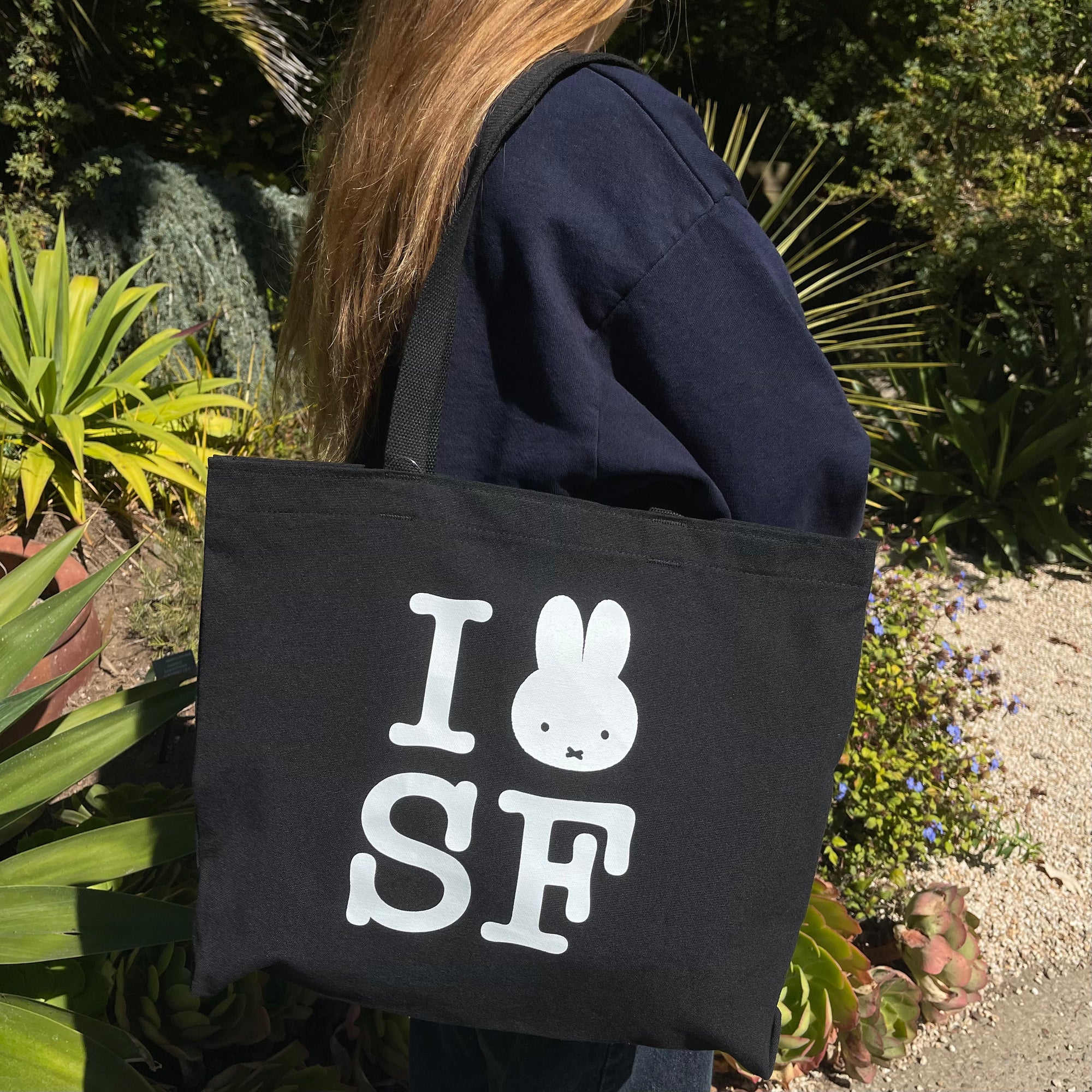 I Miffy SF Canvas Tote, Black