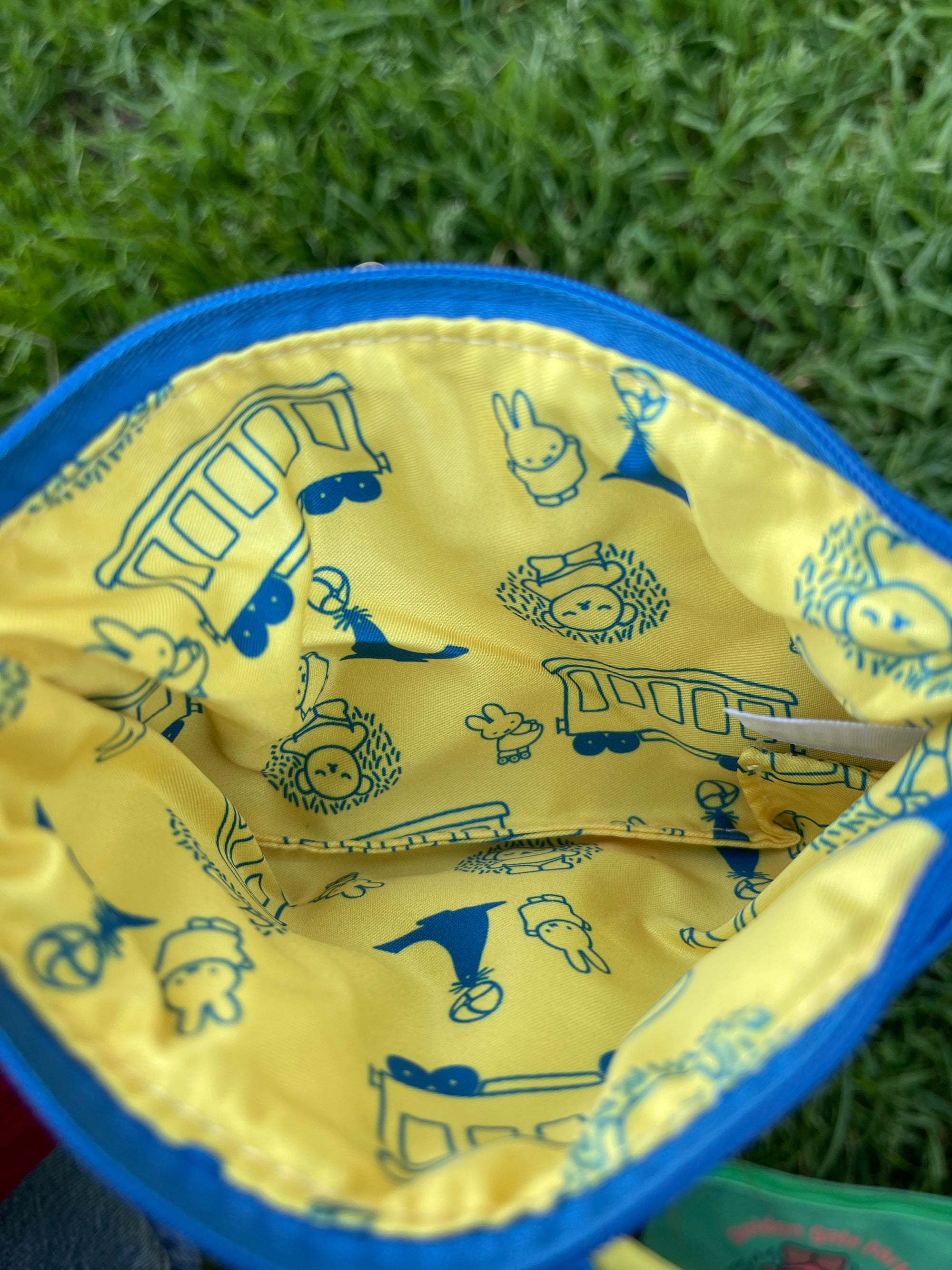 Miffy SF Zip Pouch, Seal