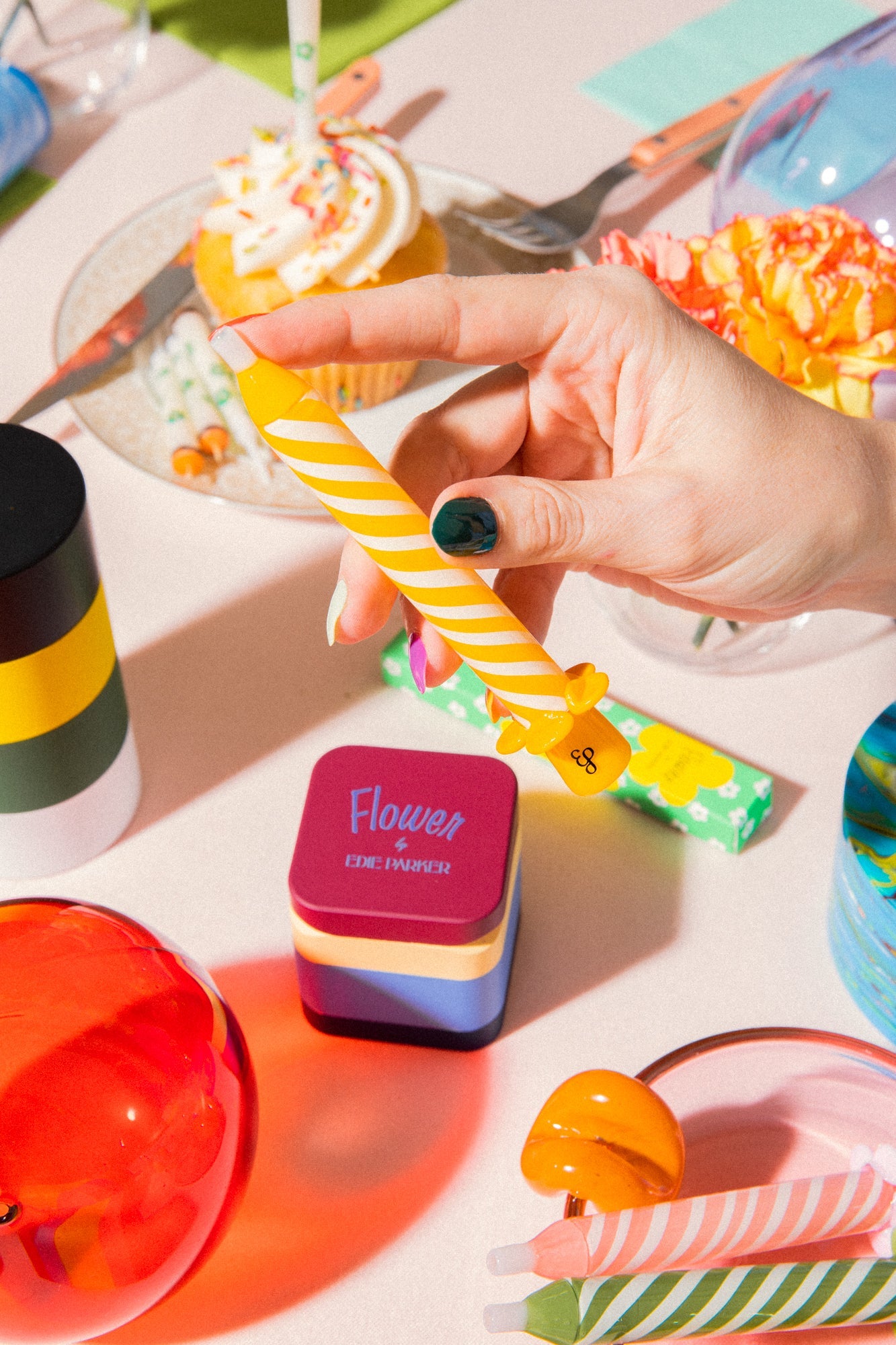 Candle One-Hitter, Butter Yellow