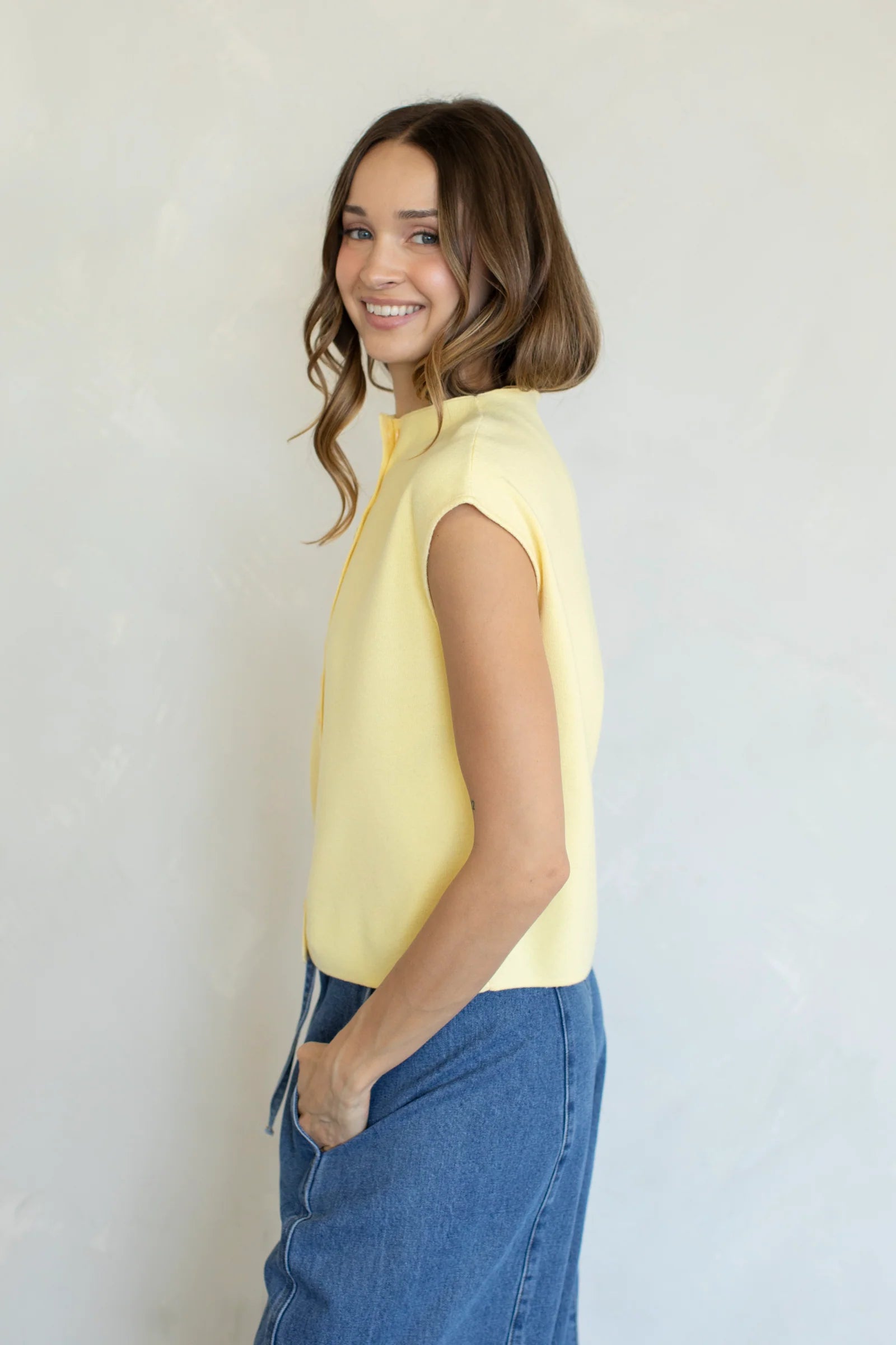 Short Sleeve Mockneck Cardigan, Lemon