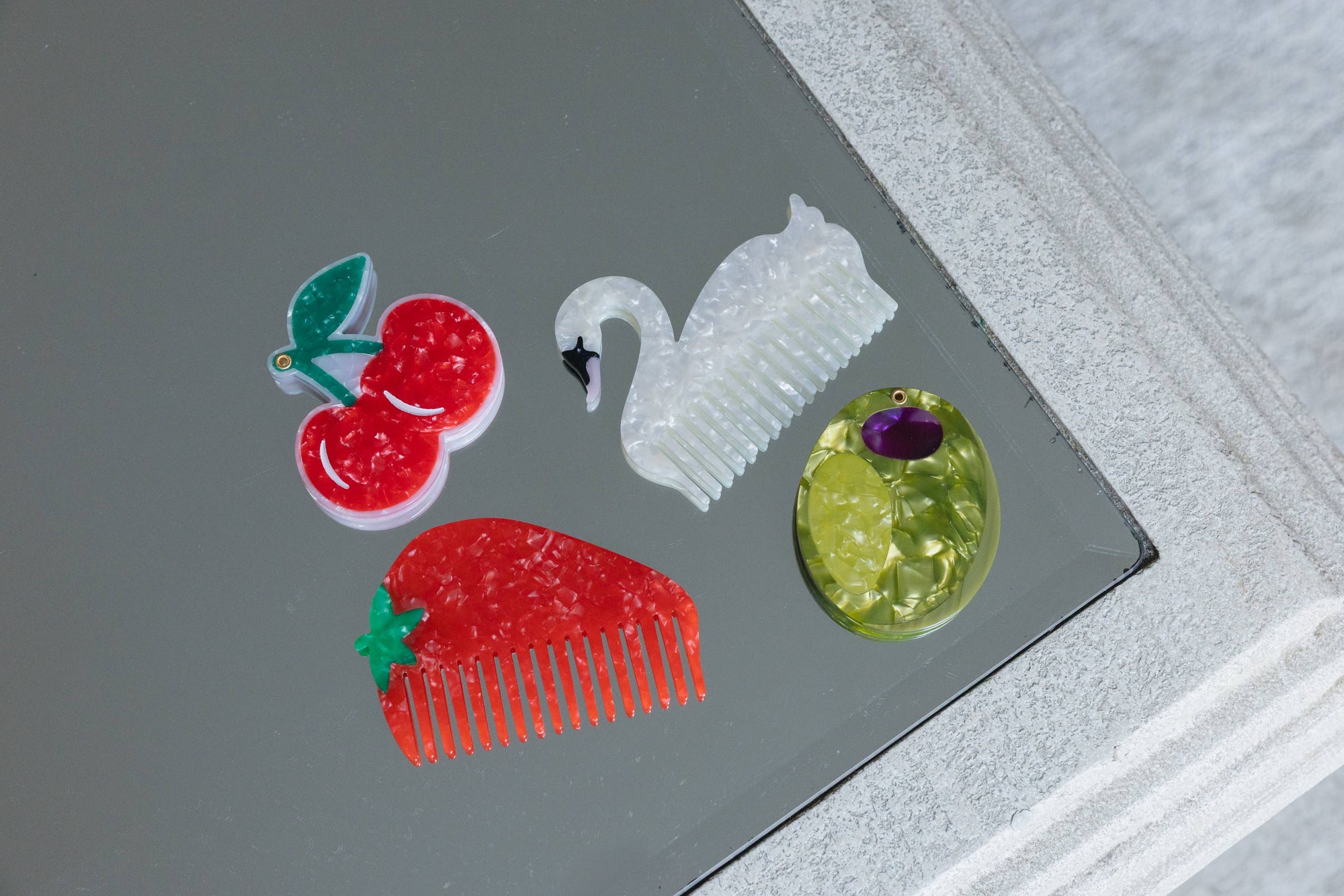 Folding Compact Mirror, Martini Olive