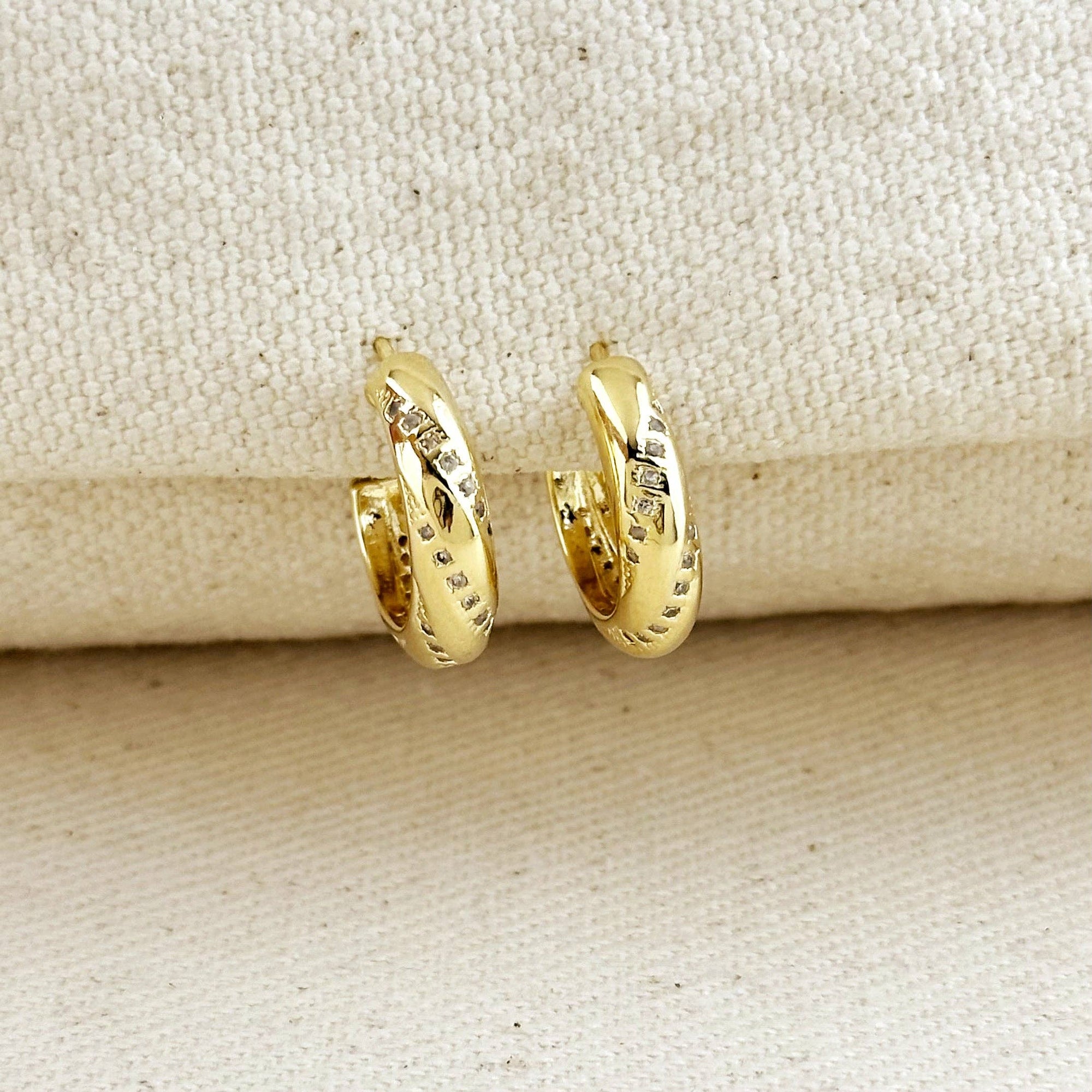 Ribbon Hoop Earring
