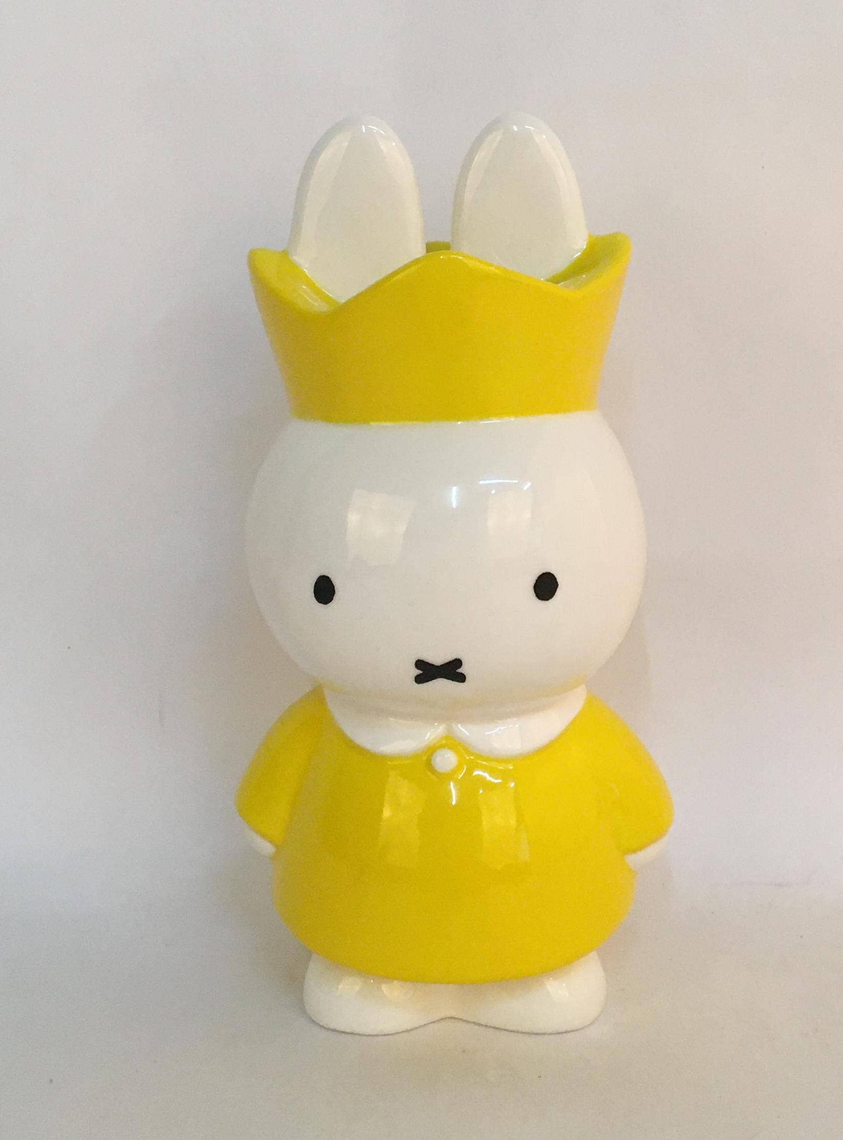 Queen Miffy Figurine