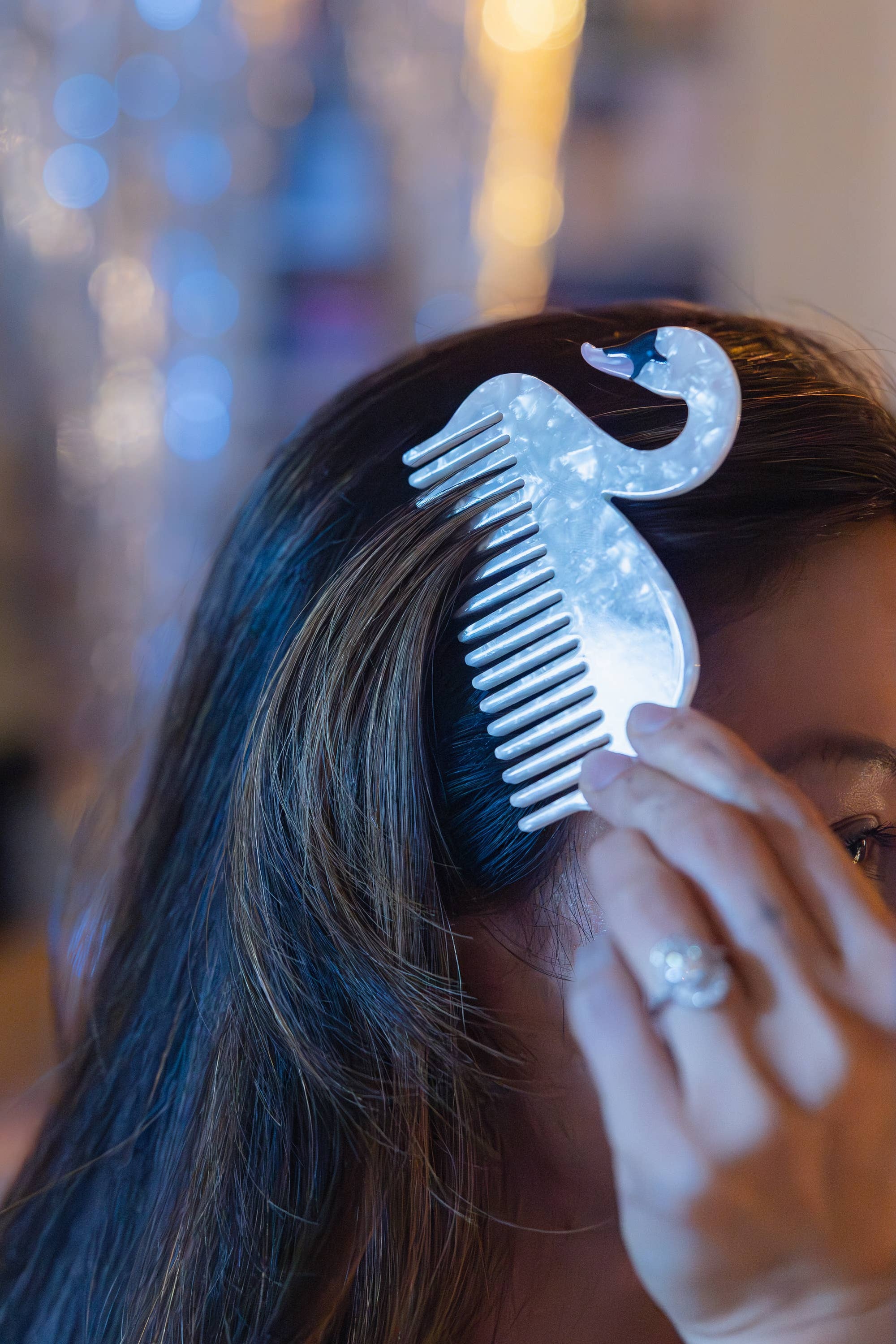 Wide-Tooth Mini Hair Comb, Swan