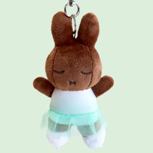 Melanie Figure Skater Keychain, Green