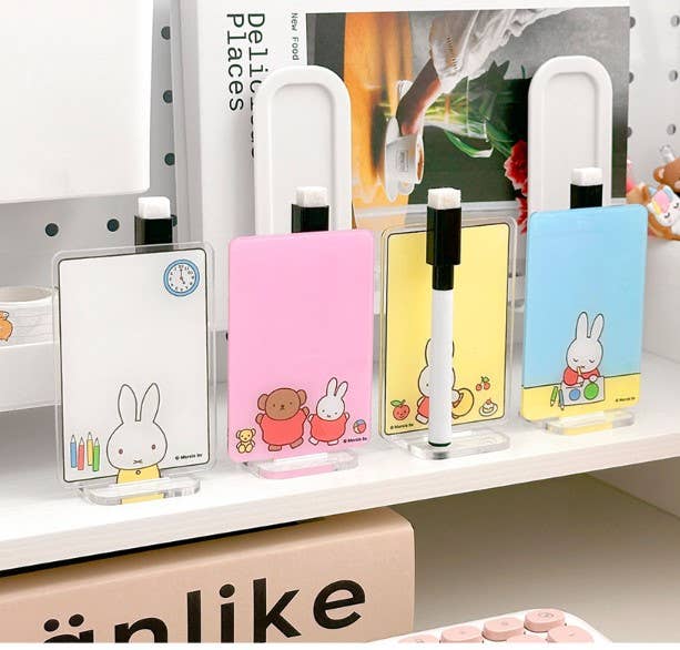 Miffy Acrylic Memo Stand Blind Box