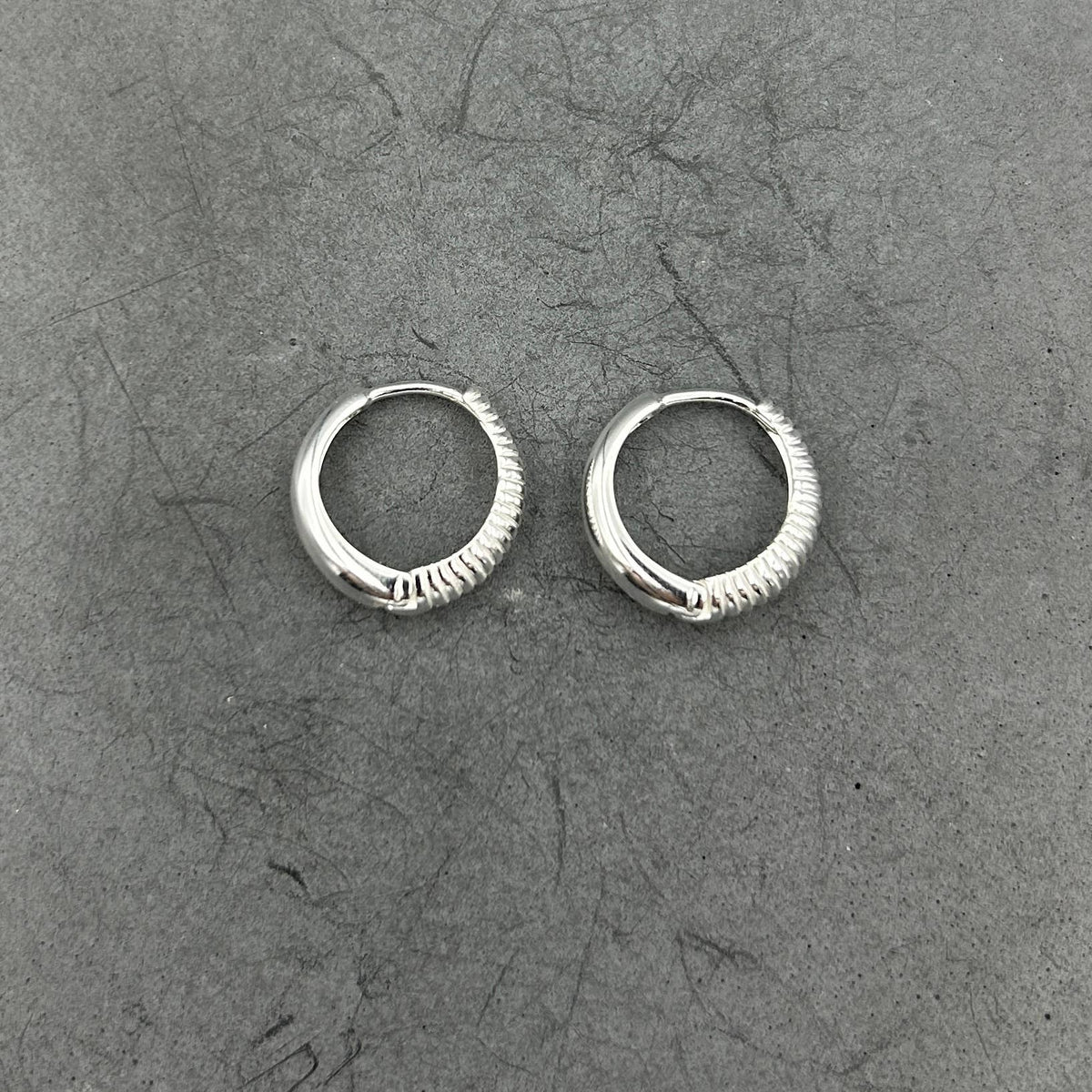 Something Silver Reversible Polished & Textured Hoops, Sterling Silver – The Kira Shop