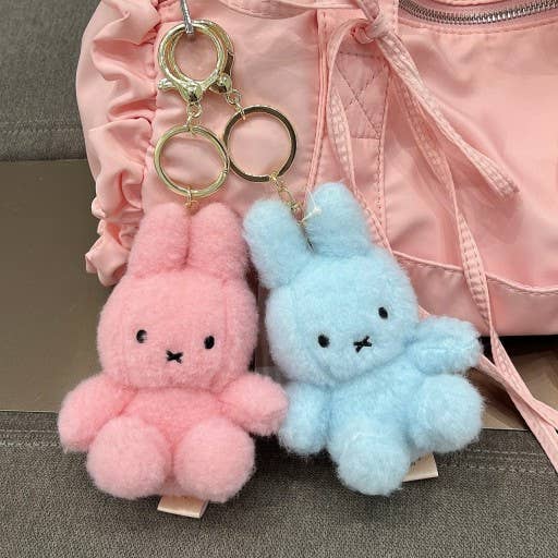 Fluffy Miffy Keychain, Pink