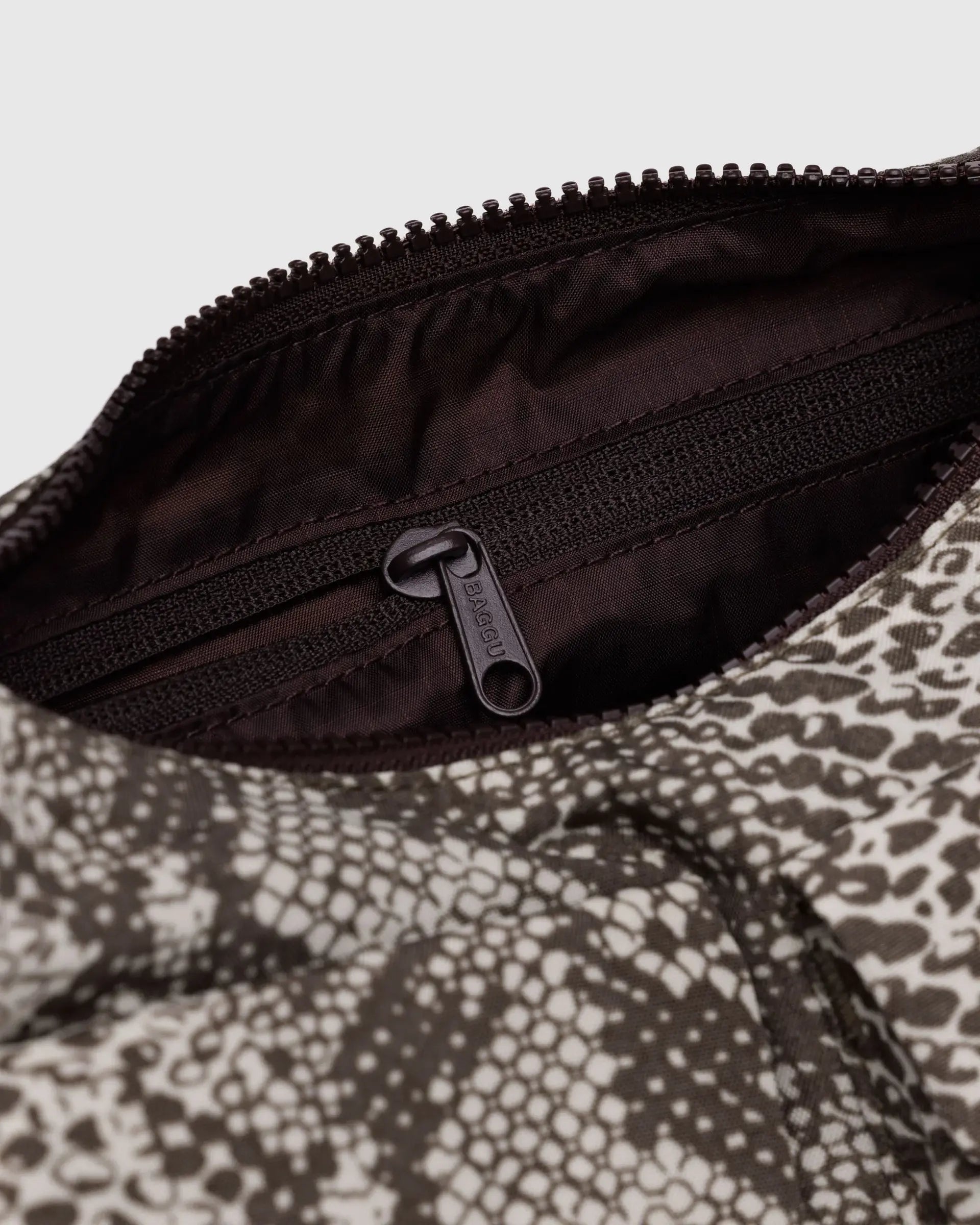 Cargo Shoulder Bag, Snakeskin