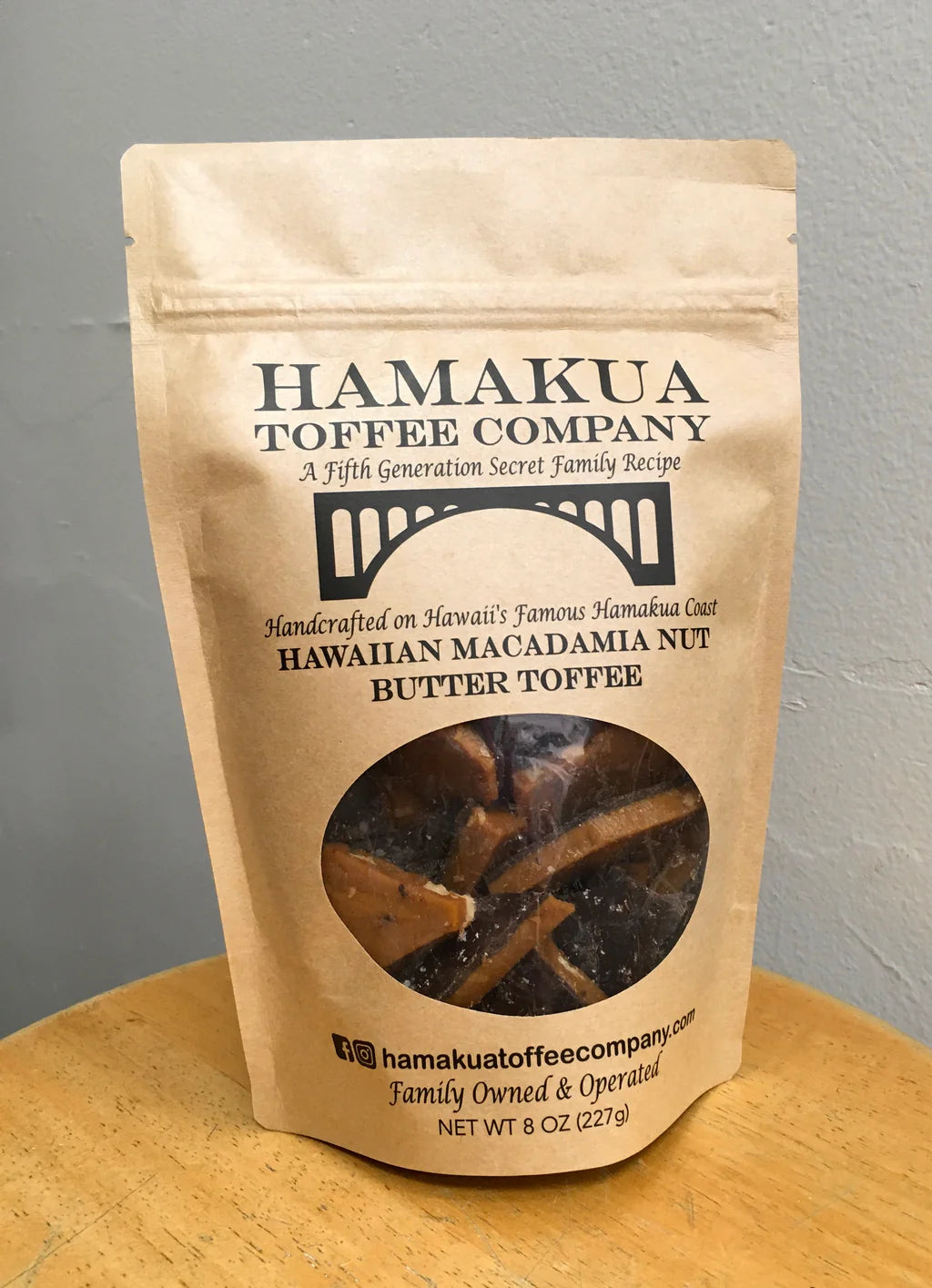 Hawaiian Macadamia Nut Butter Toffee, 8 oz